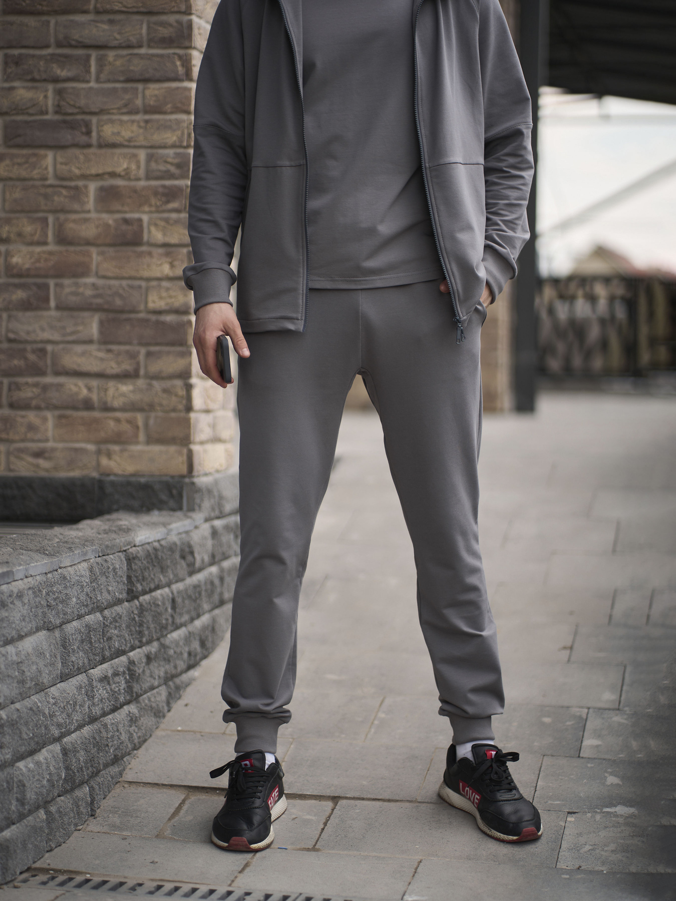 Спортивный костюм HANDY WEAR Summer модель 2009 Фото