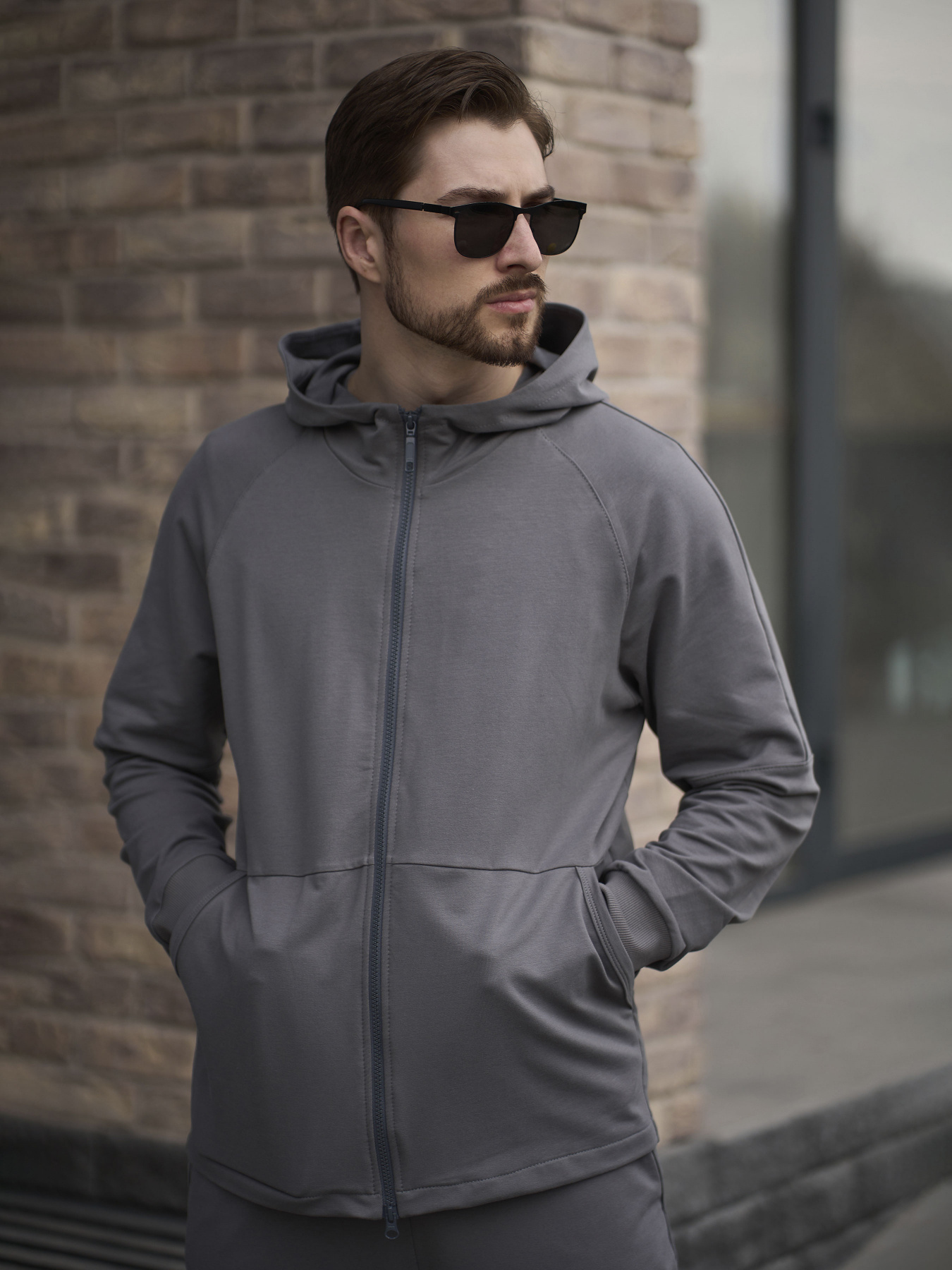 Спортивный костюм HANDY WEAR Summer модель 2009 Фото