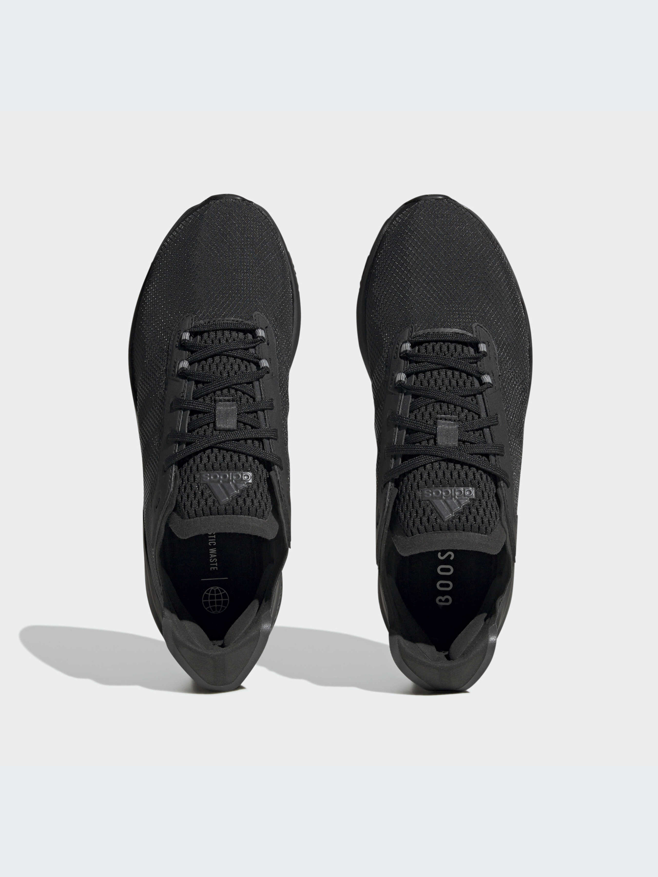 Кросівки повсякденні Adidas AVRYN модель HP5982 Фото