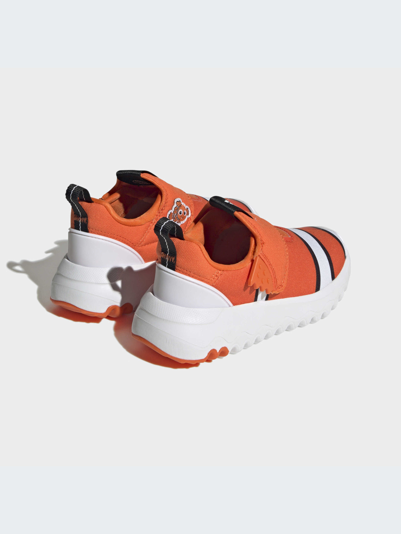 Кроссовки Adidas x Disney модель HP9003 Фото