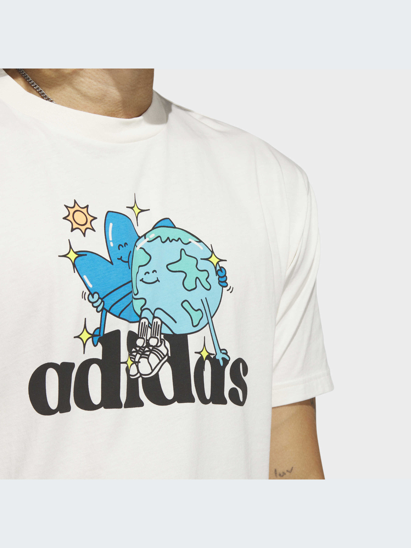 Футболка Adidas Graphics модель IC5564 Футболка Adidas Graphics модель IC5564 Фото