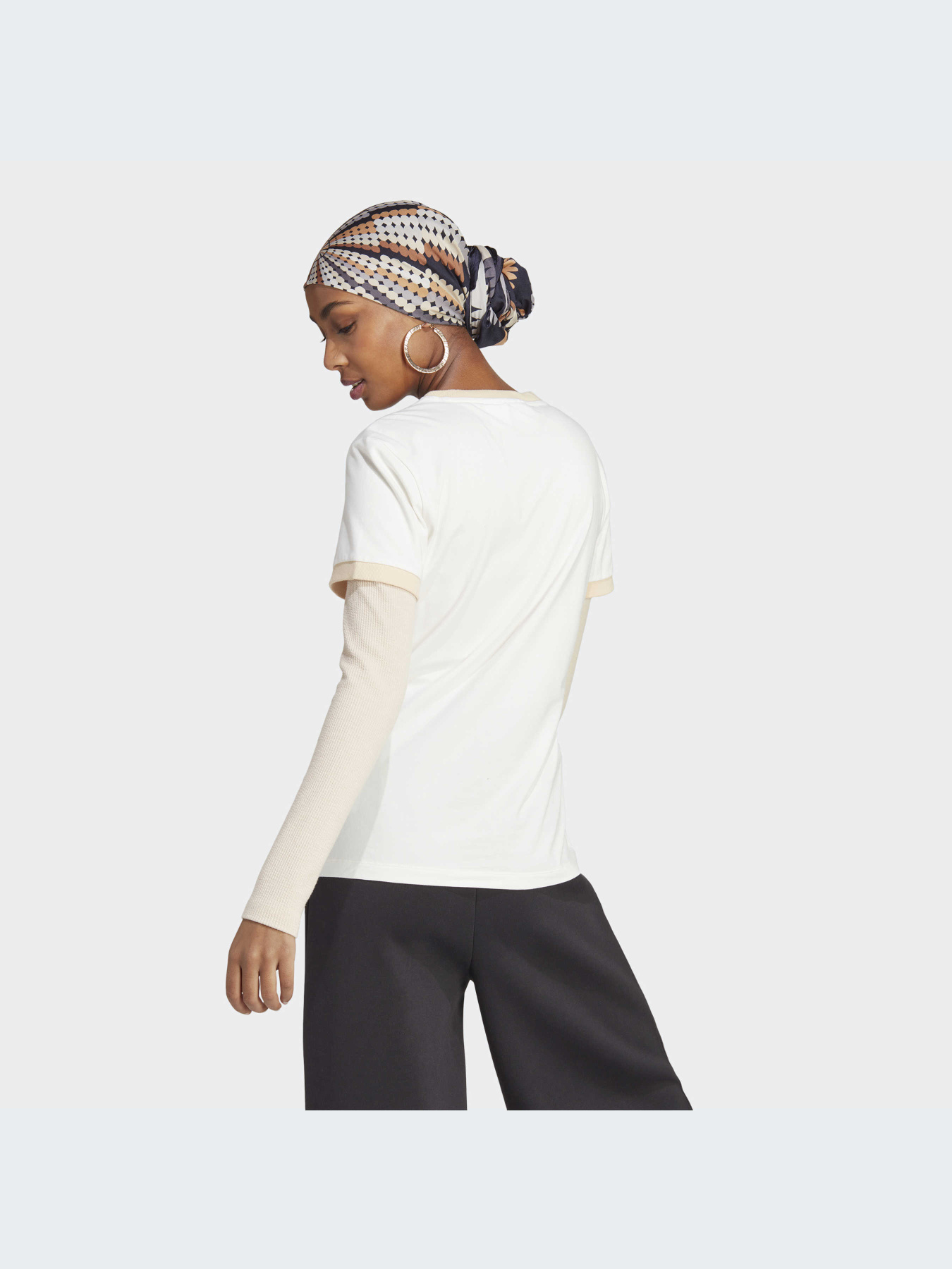 Футболка Adidas Adventure модель IC5524 Фото