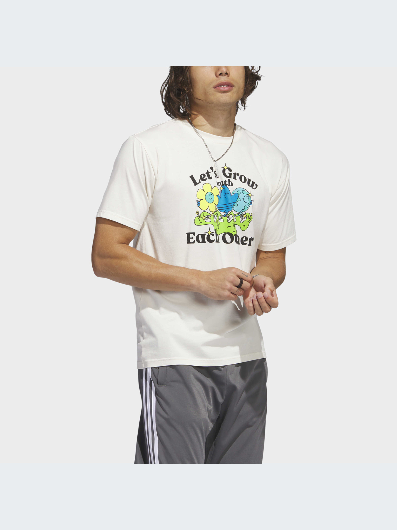 Футболка Adidas Graphics модель IC5558 Футболка Adidas Graphics модель IC5558 Фото