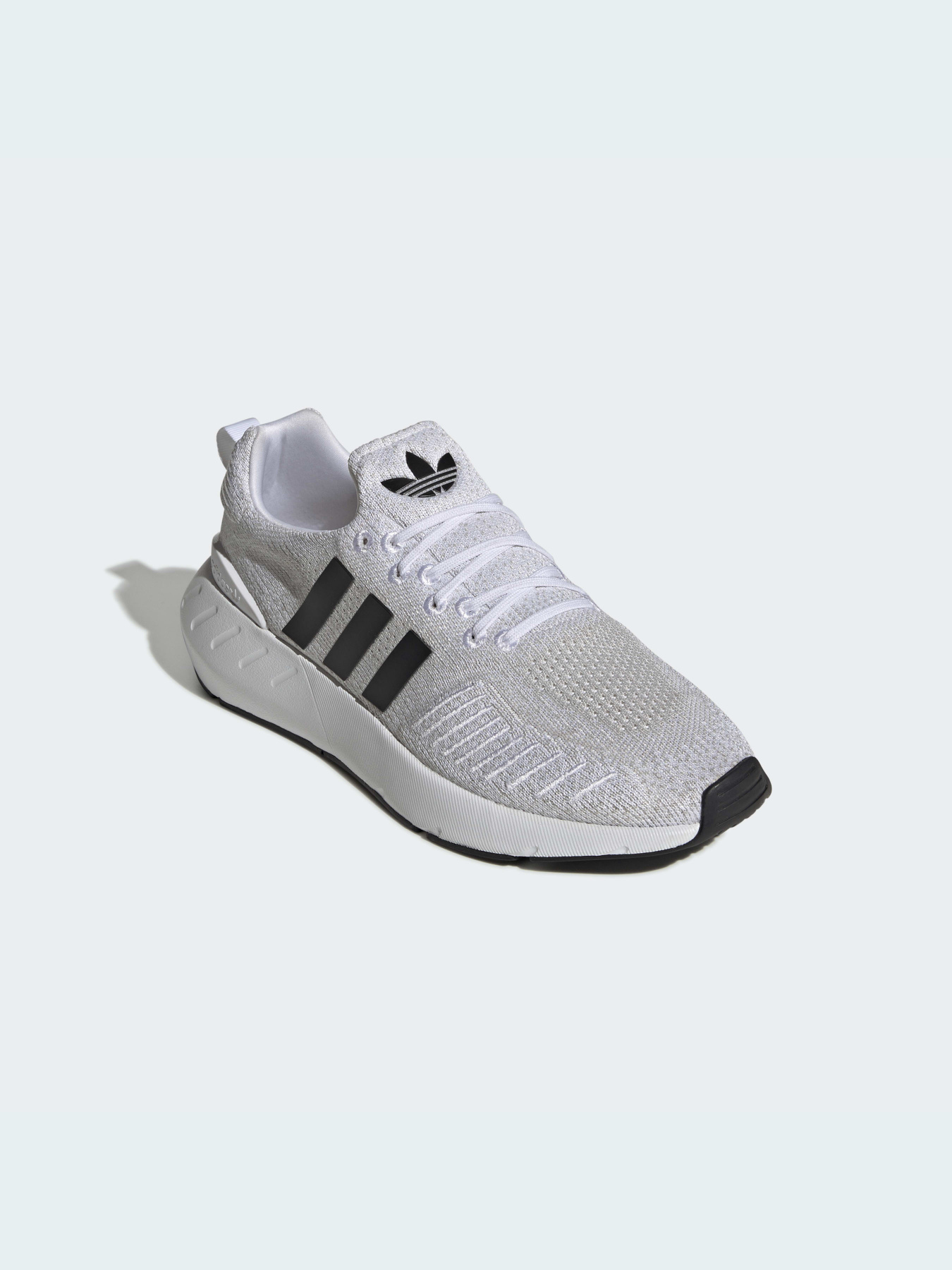 Кроссовки Adidas Swift модель GY3047 Фото