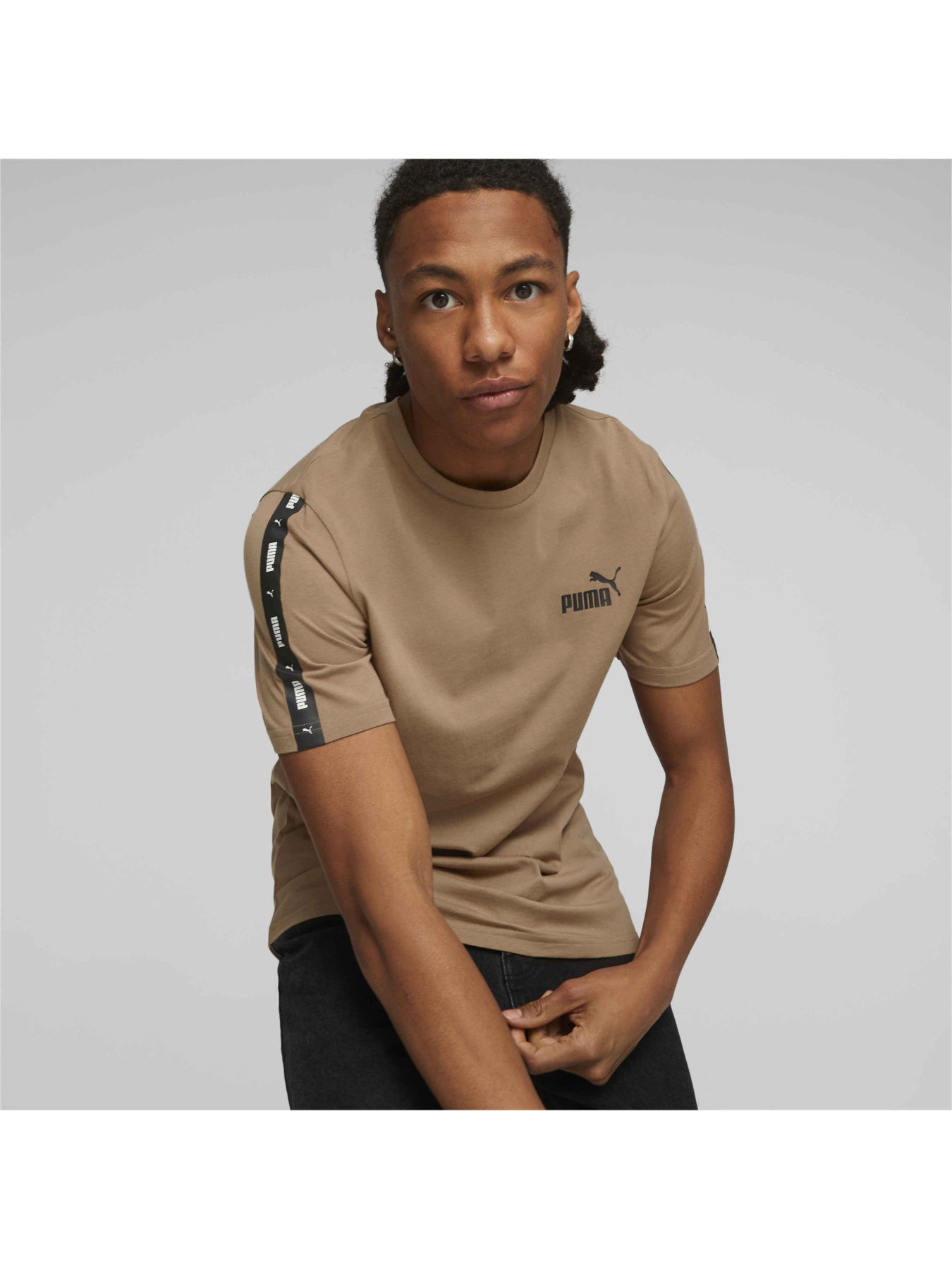 Футболка спортивная PUMA Ess+ Tape Tee модель 847382 Фото