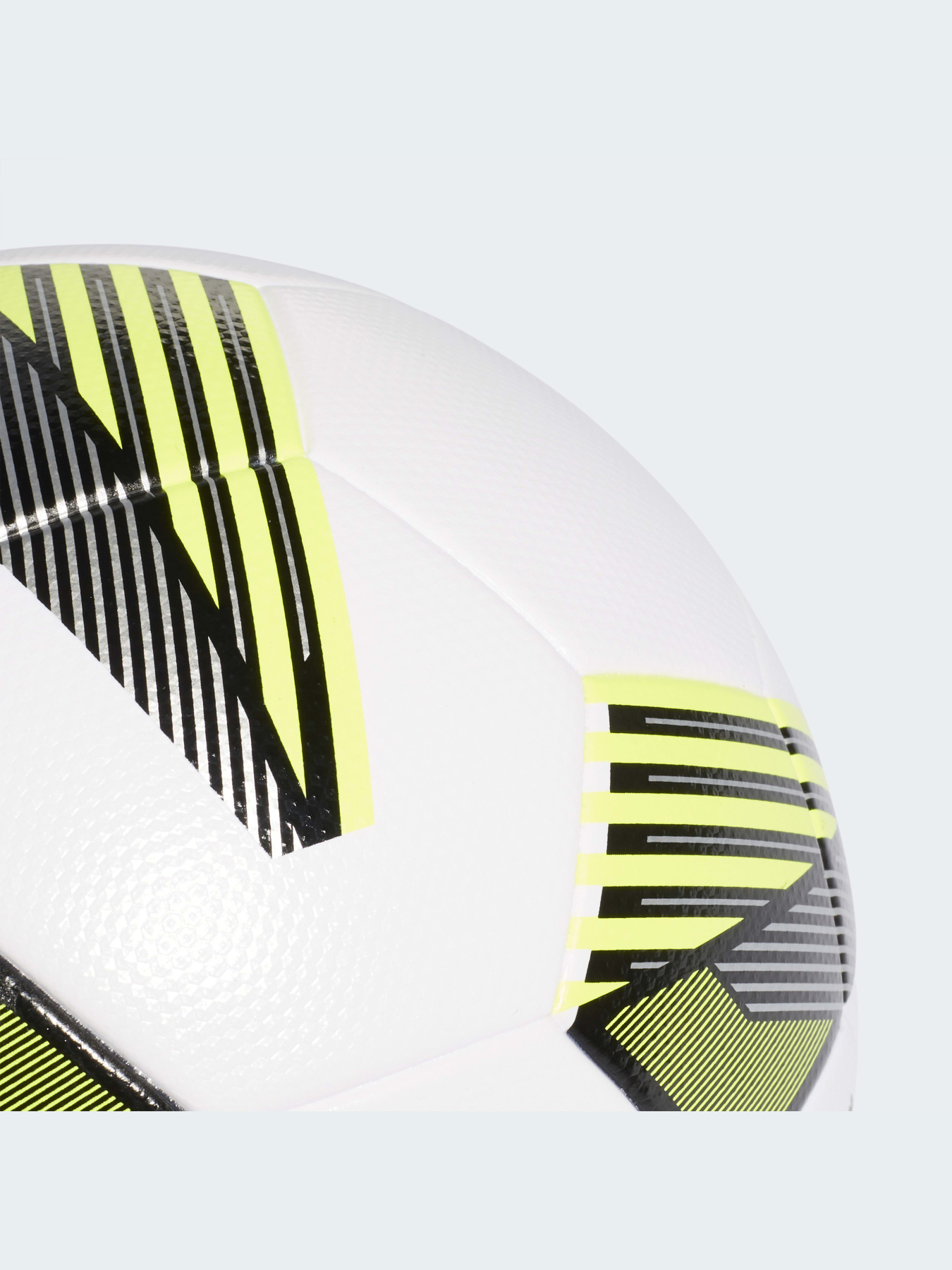 Мячи Adidas Tiro модель FS0369 Фото