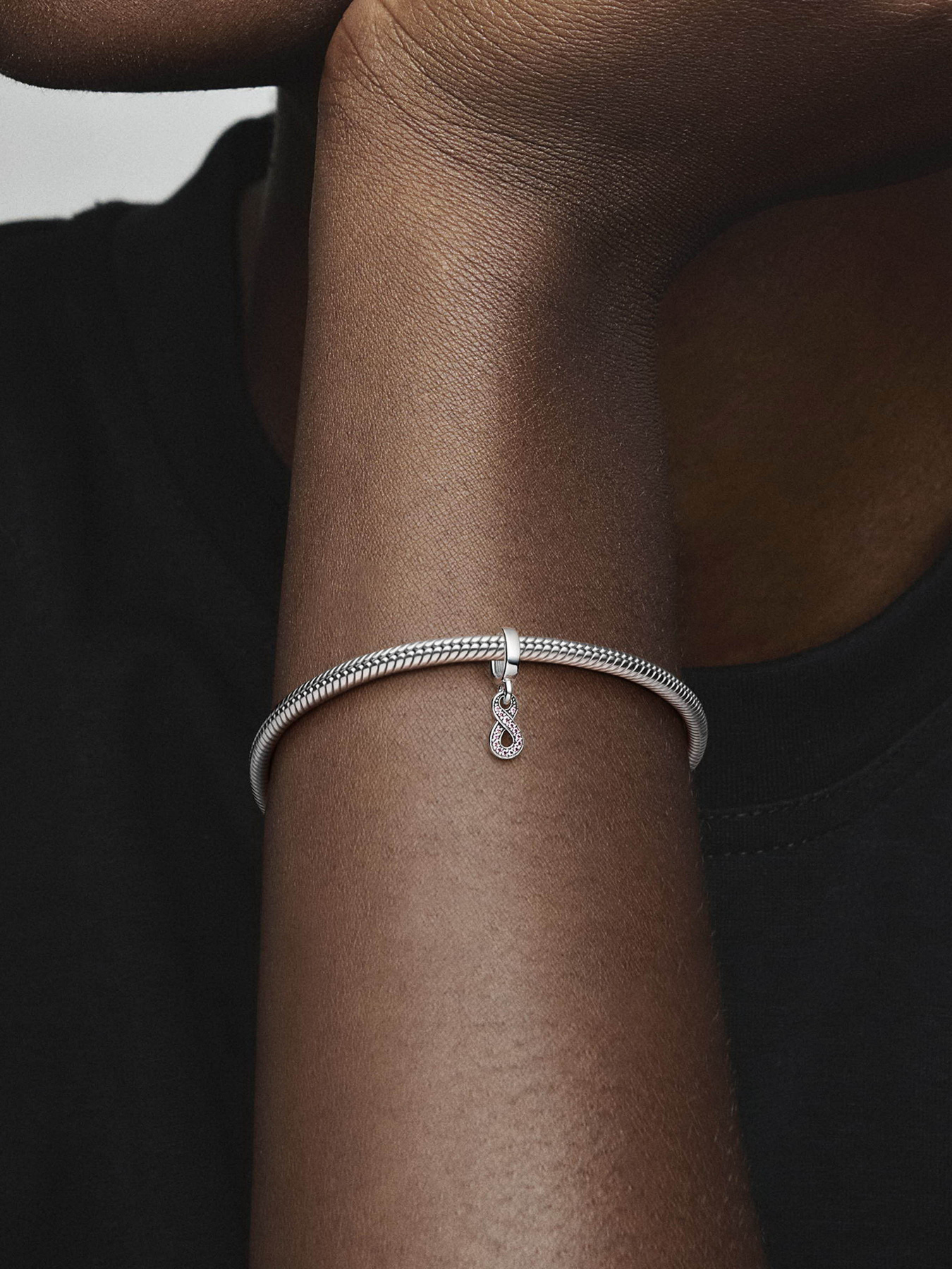 Класичні PANDORA Moments модель 792766C01 Фото