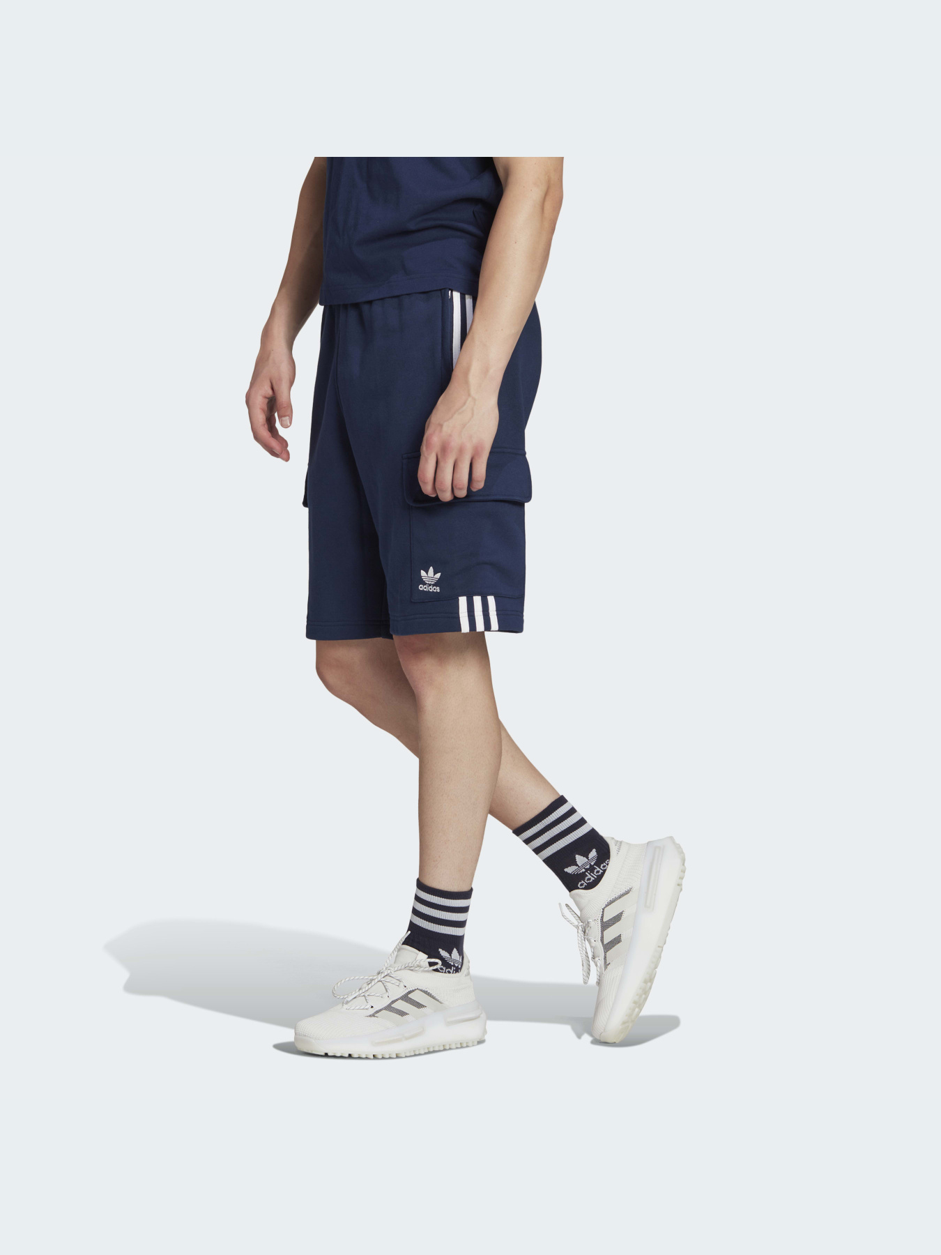 Повседневные шорты Adidas Adicolor модель IA6333 Фото