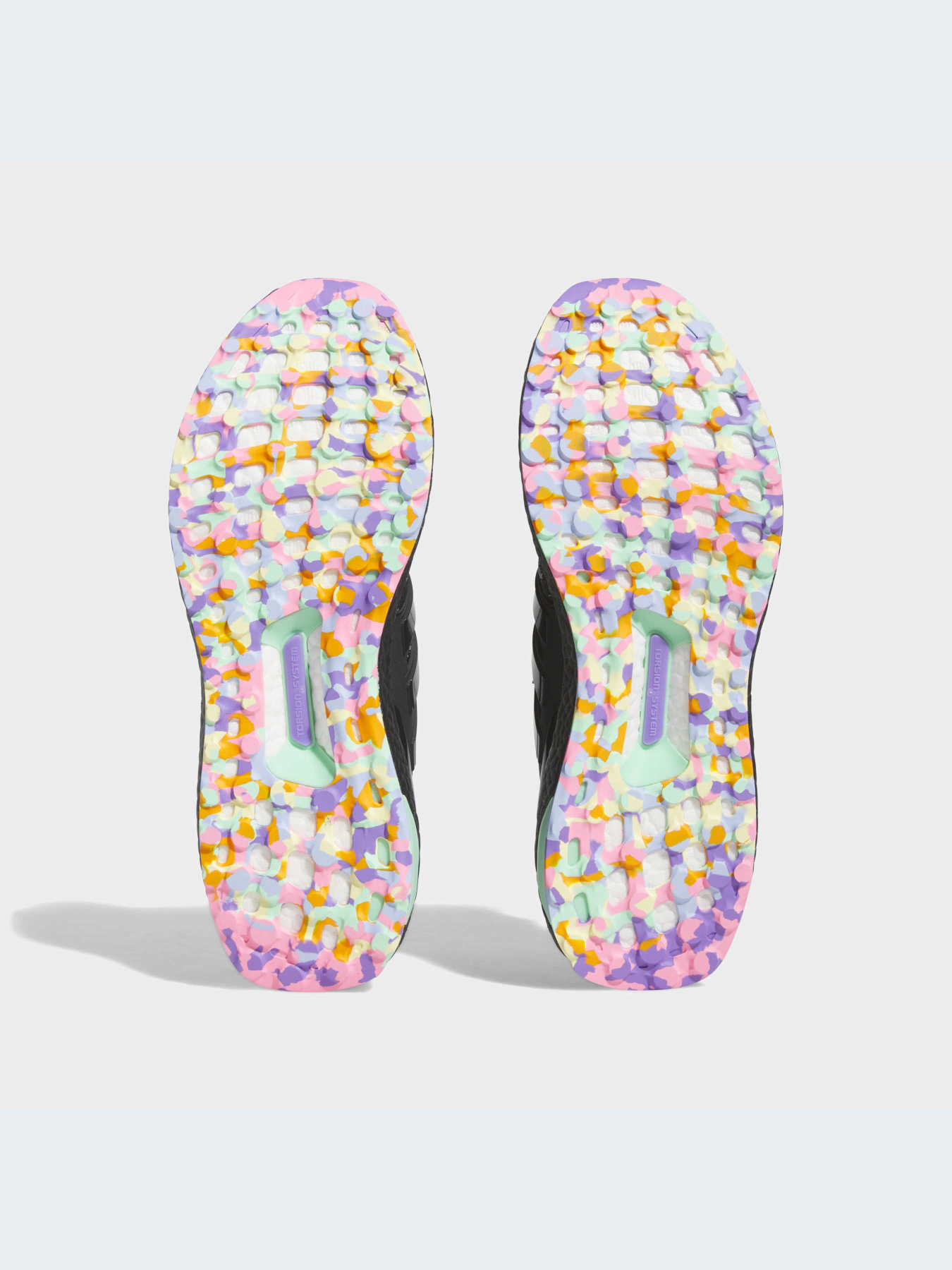 Кросівки для бігу Adidas Ultraboost модель HQ6174 Фото