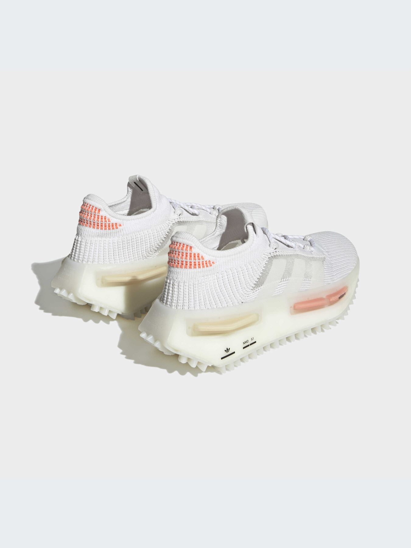 Кроссовки повседневные Adidas NMD модель HQ4465 Фото