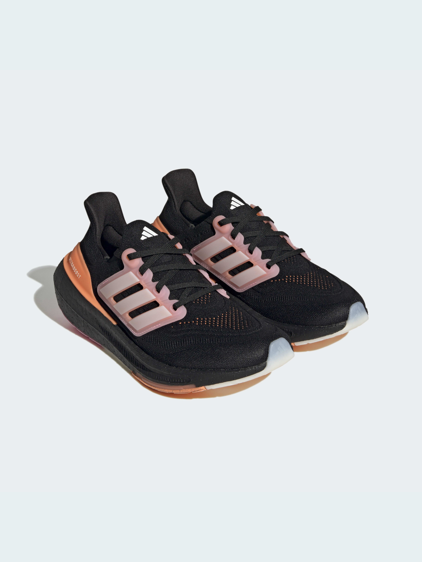 Кросівки для бігу Adidas Ultraboost модель HQ8599 Фото