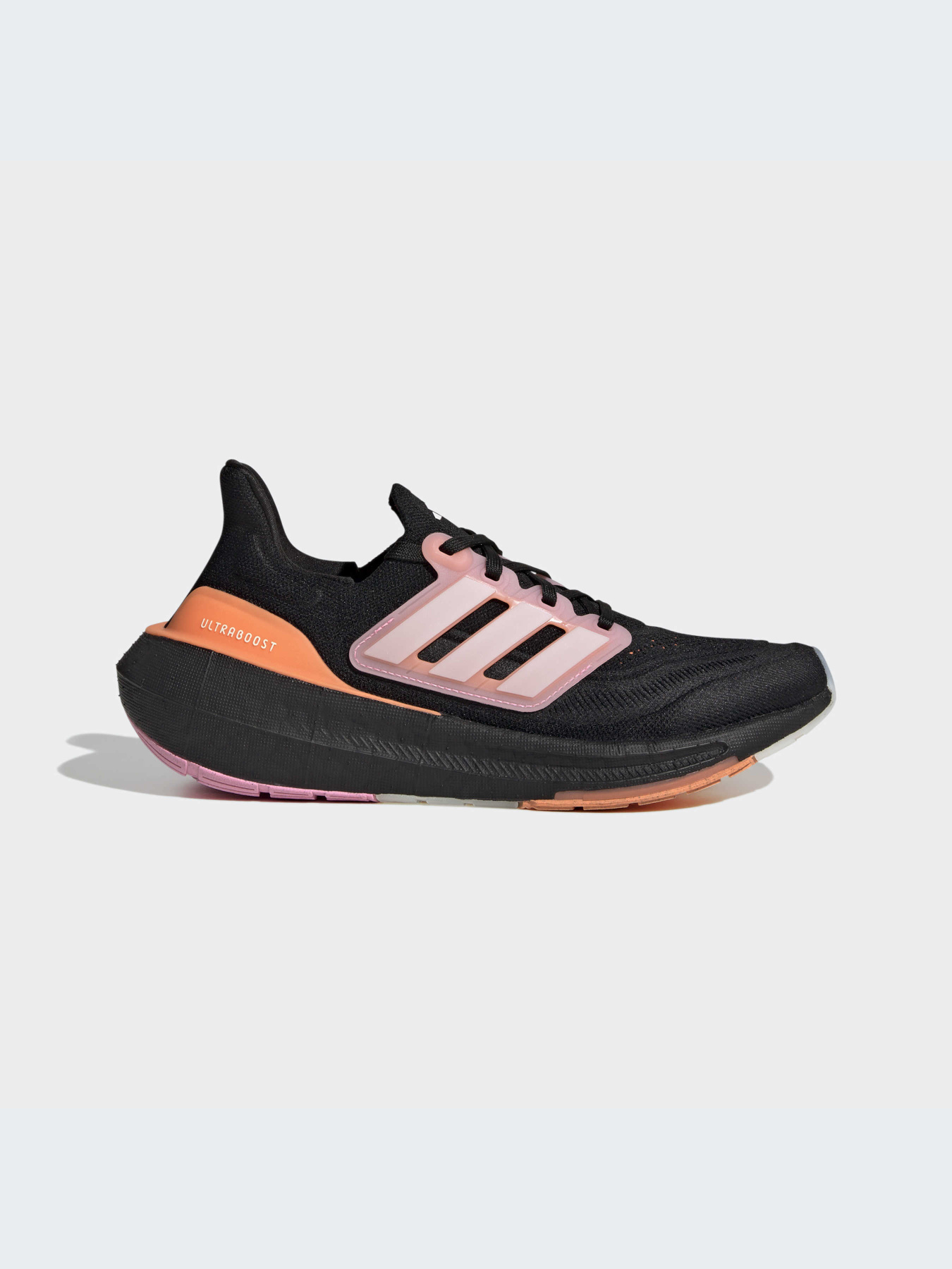 Кроссовки для бега Adidas Ultraboost модель HQ8599 Кроссовки для бега Adidas Ultraboost модель HQ8599 Фото