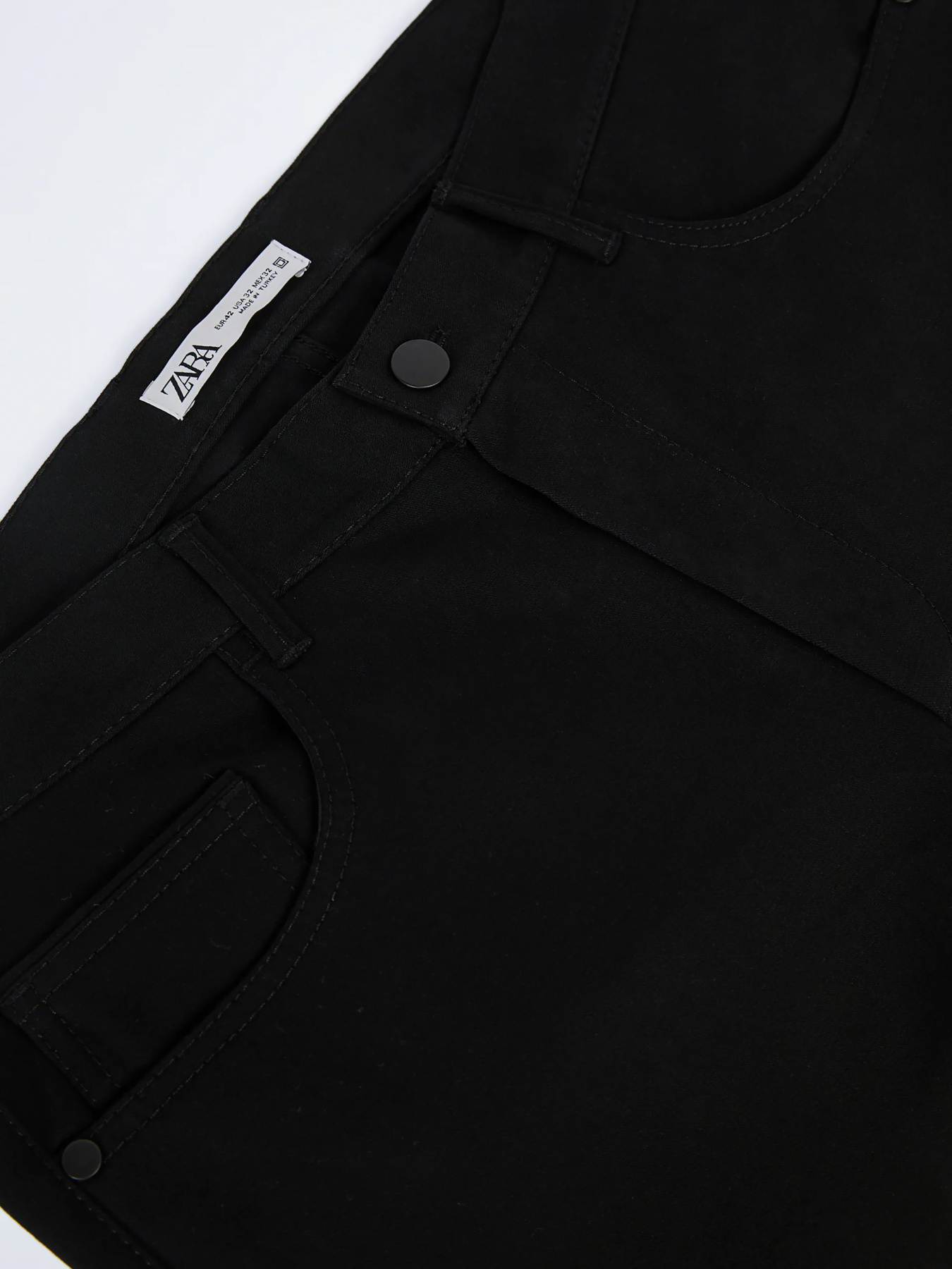 Чіноси ZARA модель 65467 Чіноси ZARA модель 65467 Фото