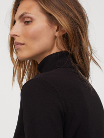 Водолазка H&M модель 44892 Фото