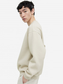 Свитшот H&M модель 68546 Свитшот H&M модель 68546 Фото