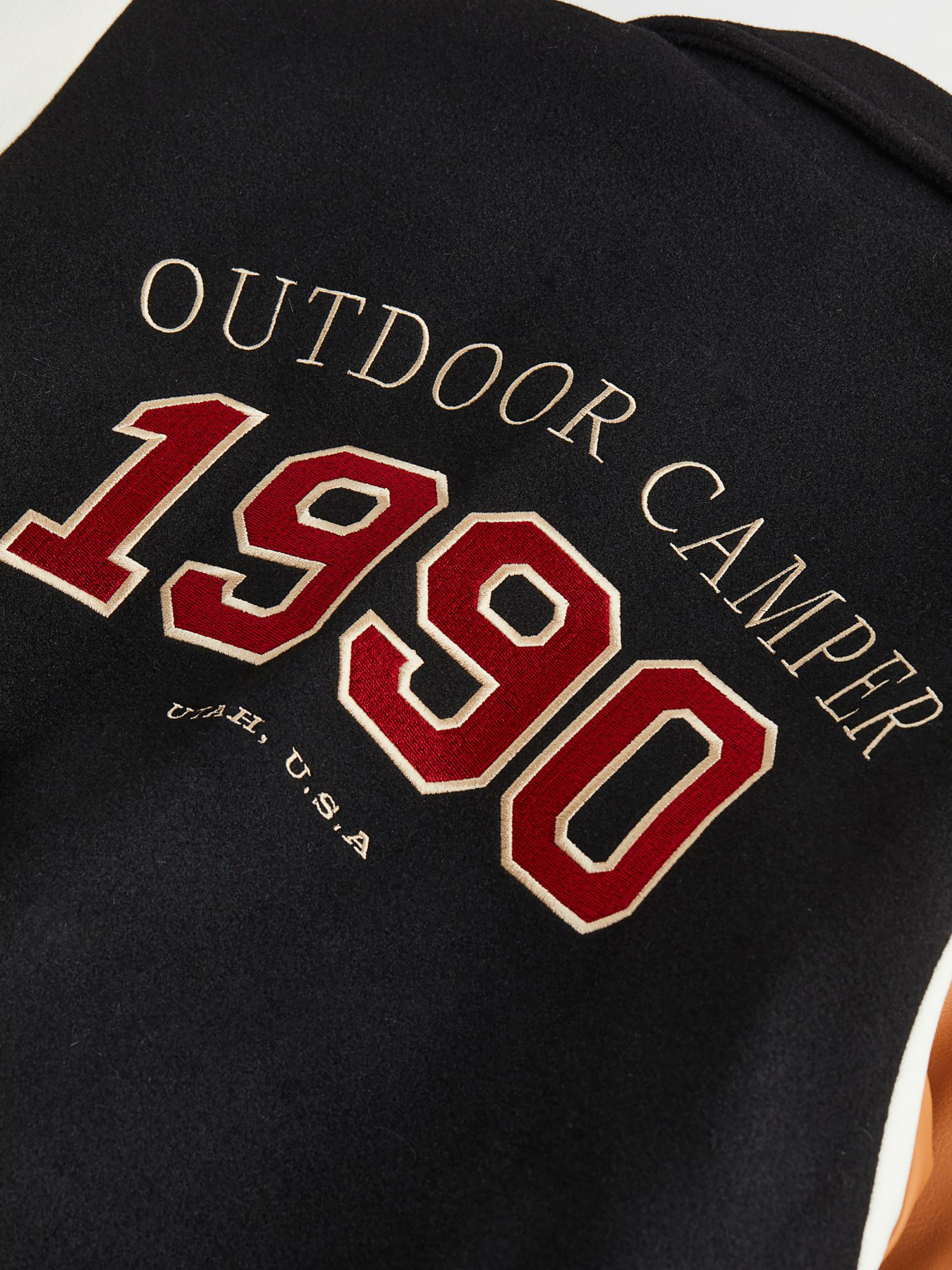 Бомбер H&M модель 68578 Бомбер H&M модель 68578 Фото