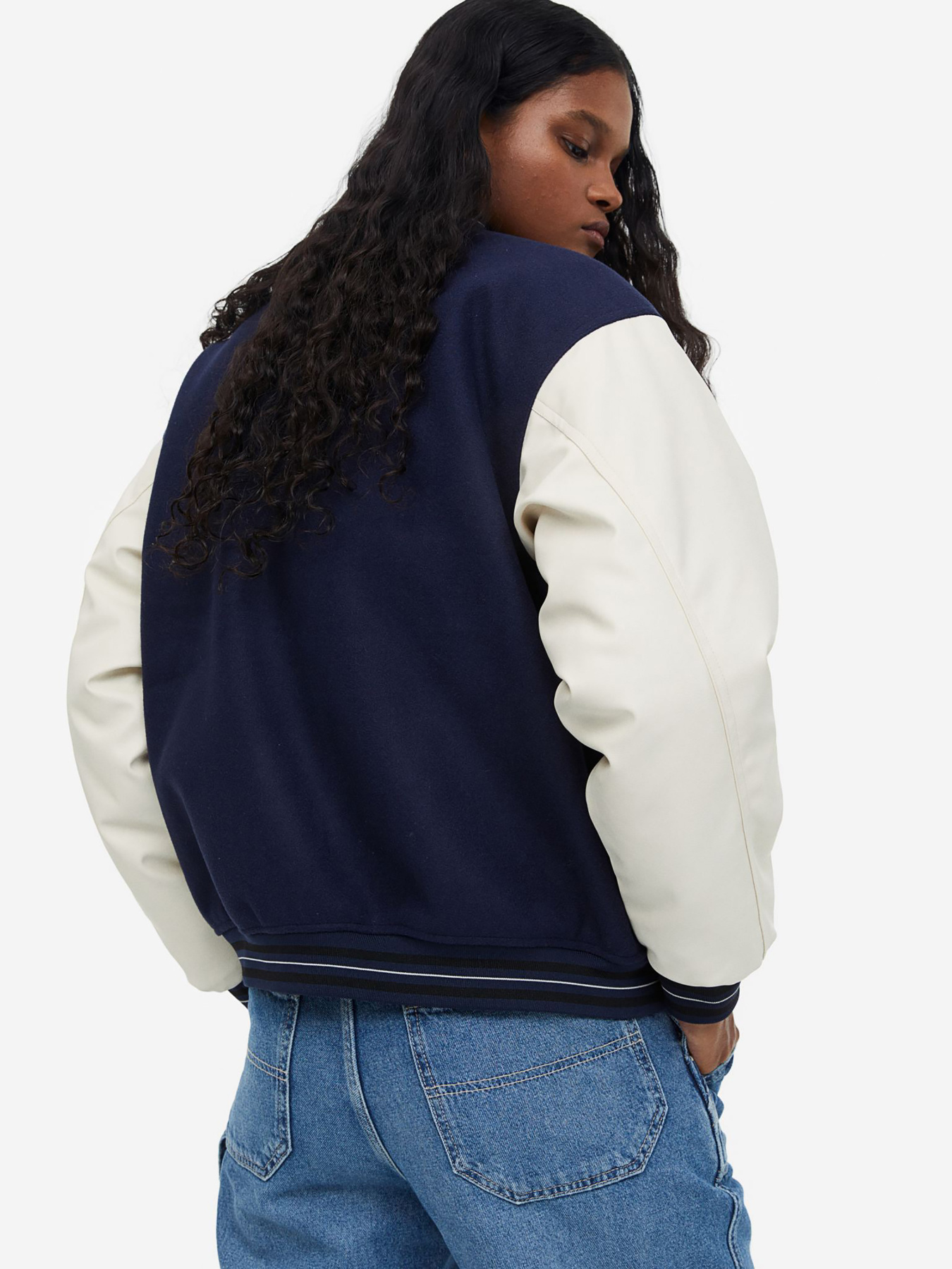 Бомбер H&M модель 68569 Бомбер H&M модель 68569 Фото