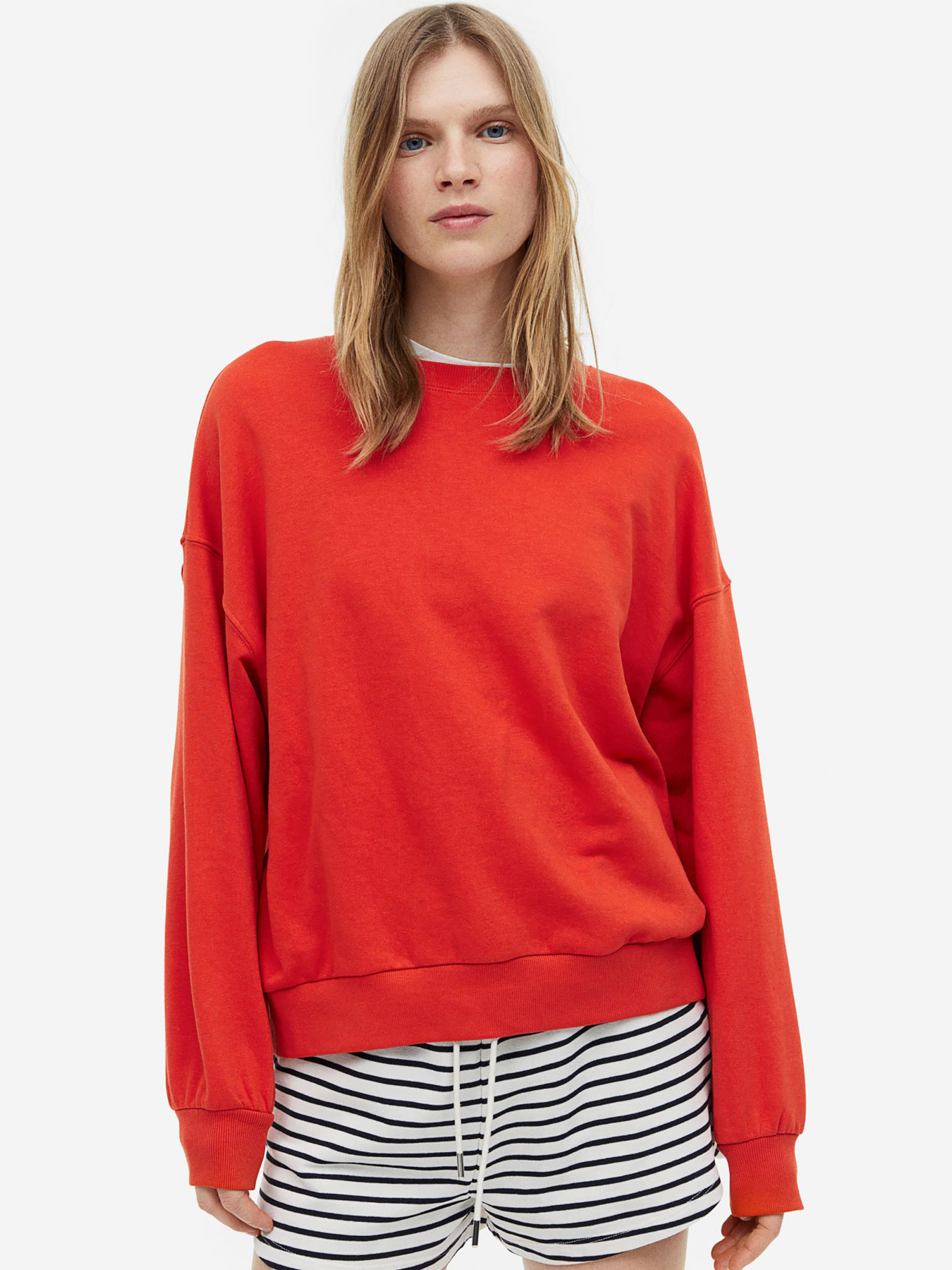 Свитшот H&M модель 68555 Свитшот H&M модель 68555 Фото