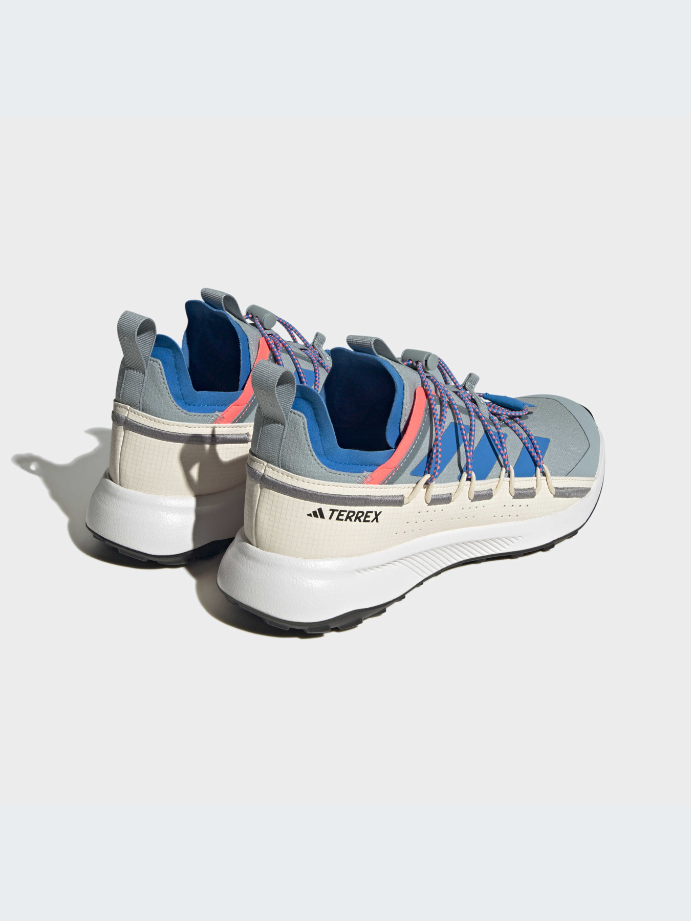 Кроссовки аутдор Adidas модель HP8621 Фото