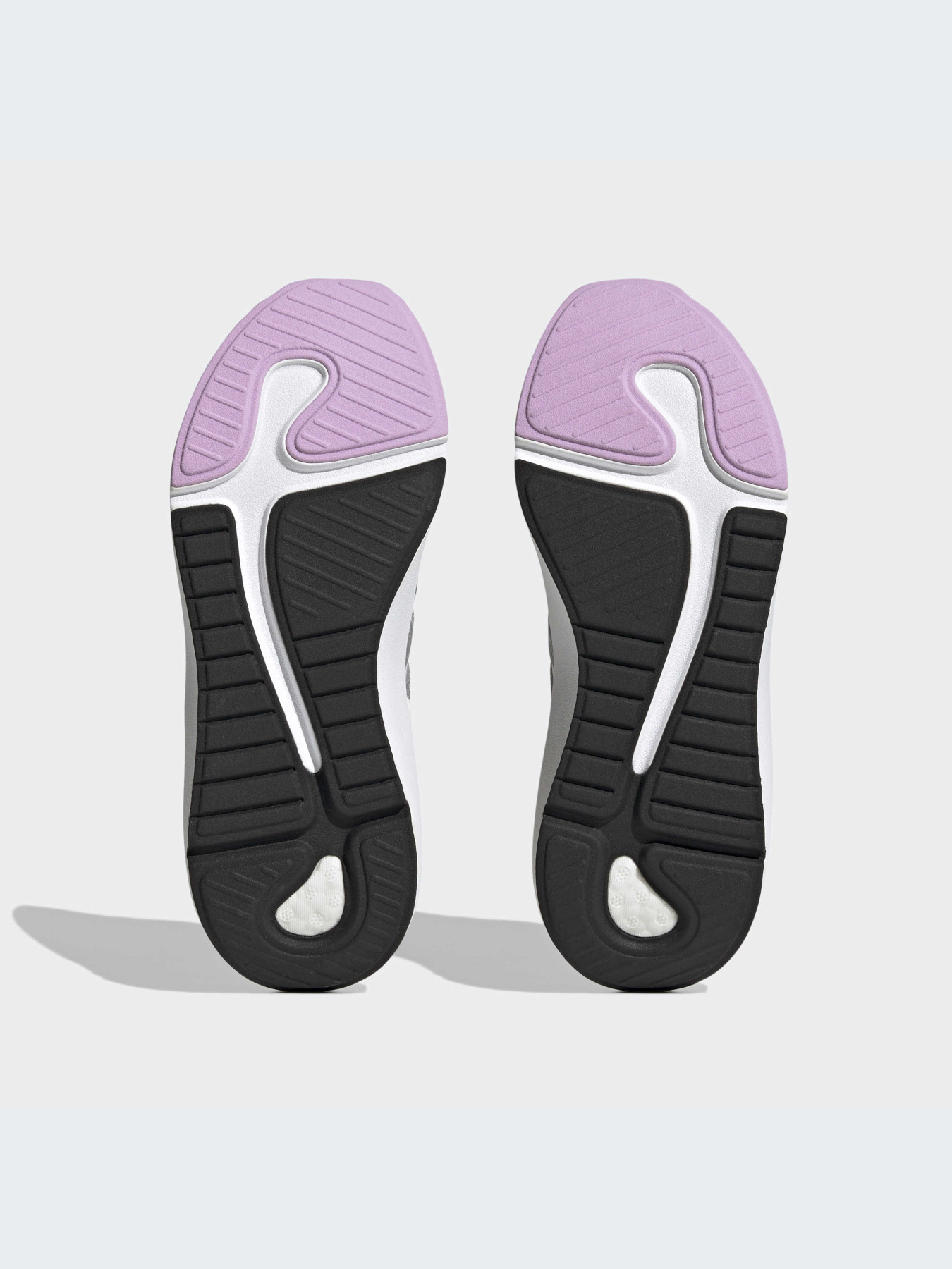 Кроссовки повседневные Adidas модель HP9882 Фото