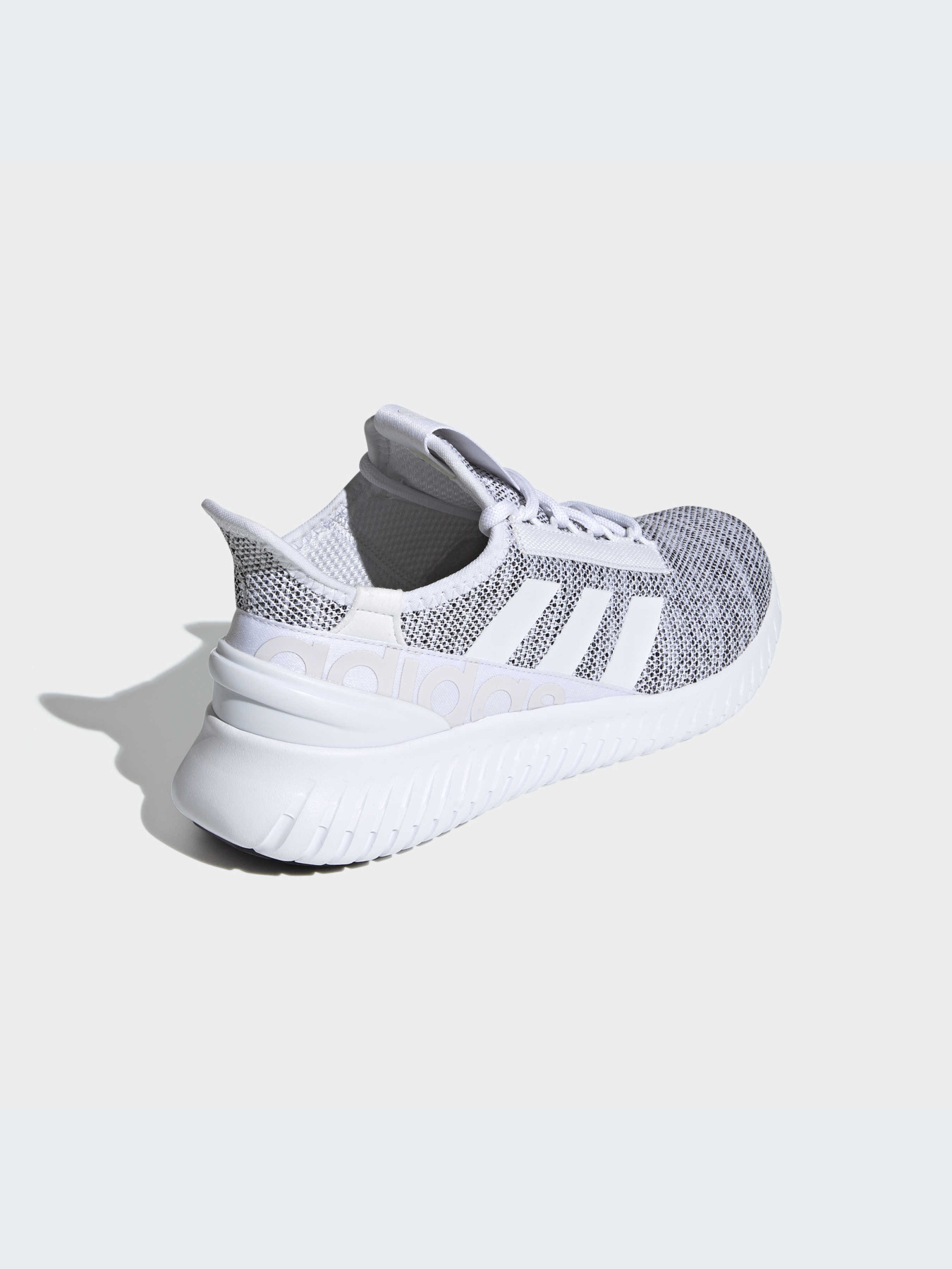 Кроссовки повседневные Adidas модель H00276 Фото