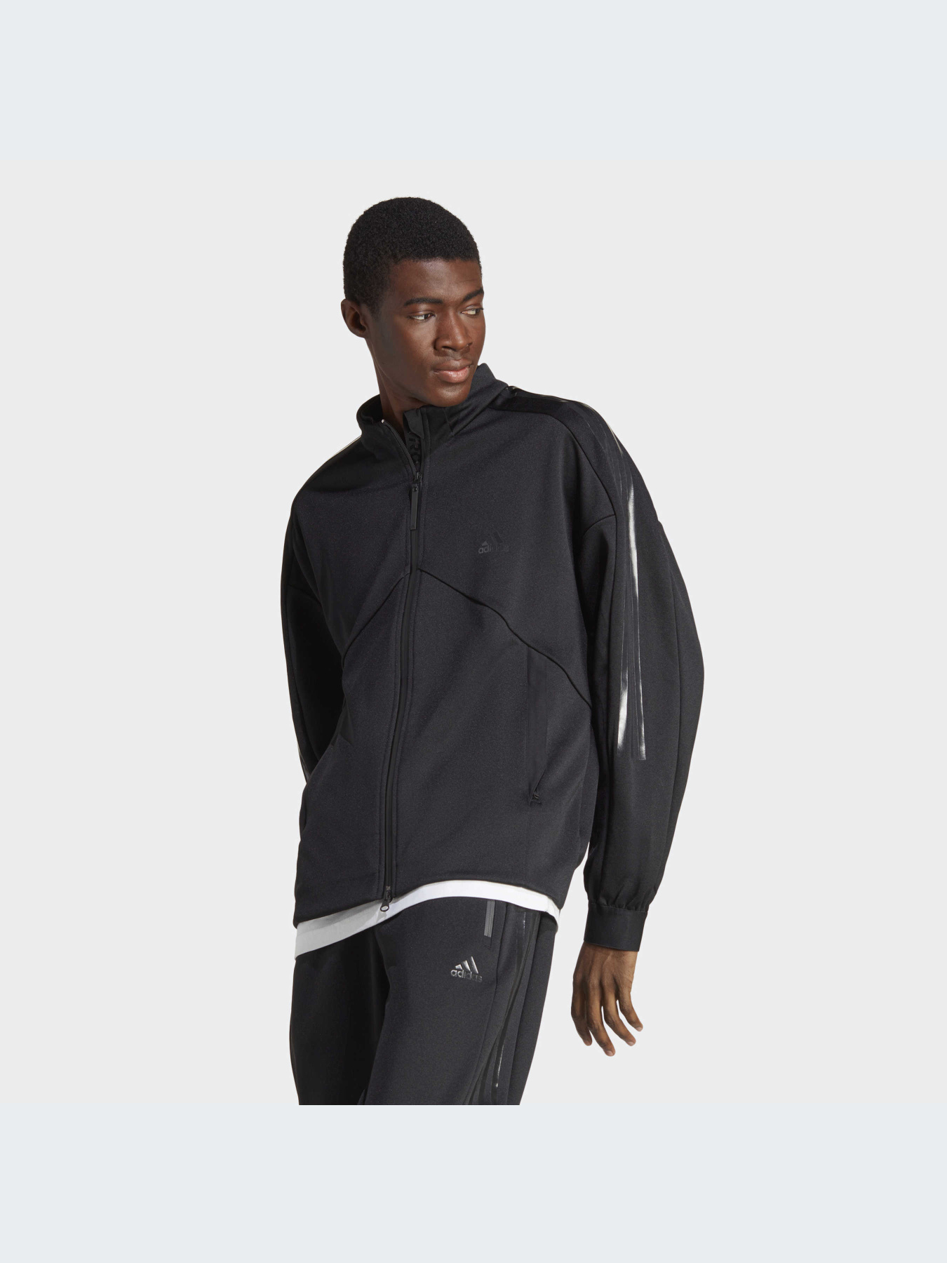 Ветровка Adidas Tiro модель HY3785 Фото