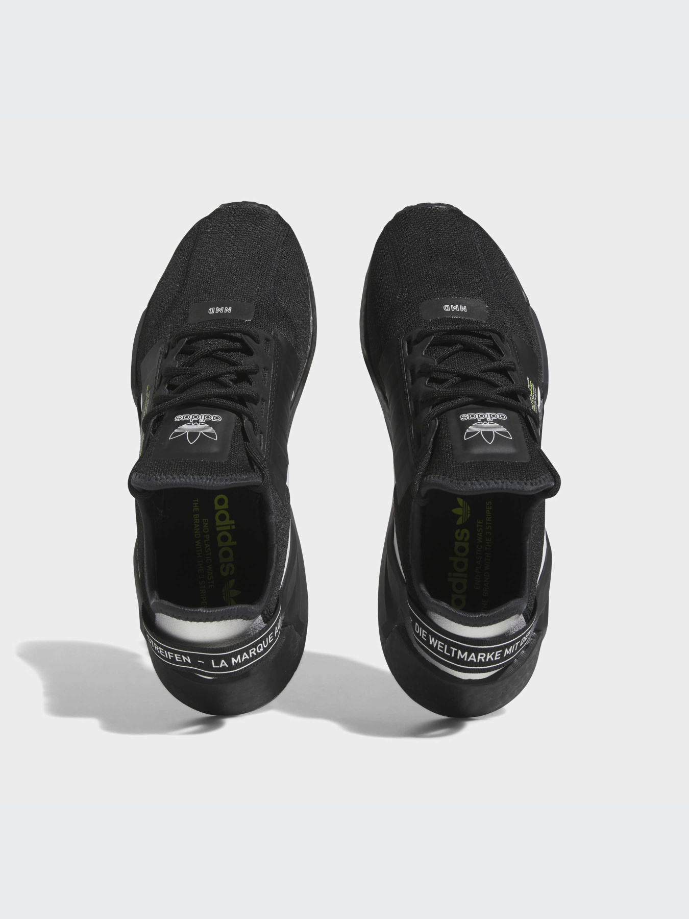 Кроссовки Adidas NMD модель IE2245 Фото