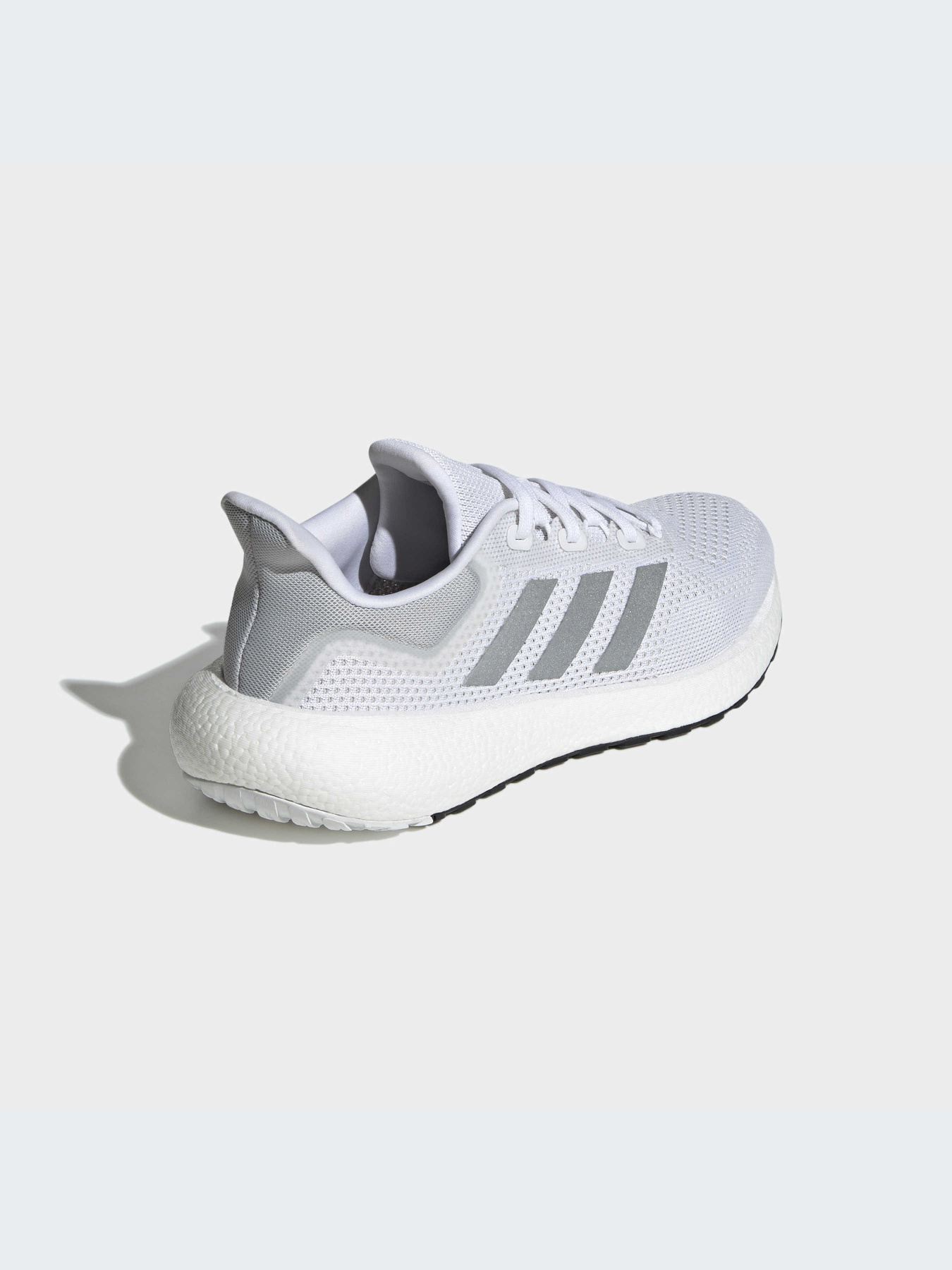 Кроссовки для бега Adidas PureBoost модель GW0906 Кроссовки для бега Adidas PureBoost модель GW0906 Фото