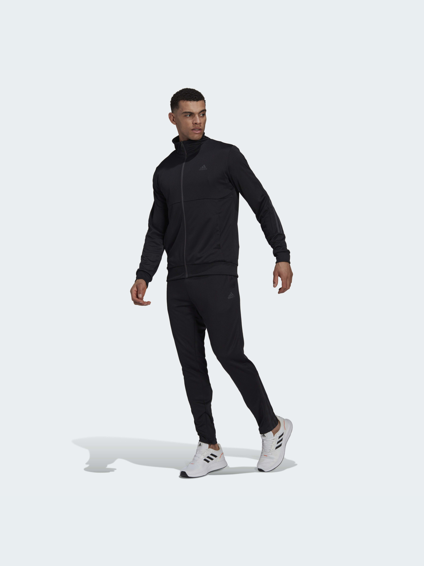 Повседневный костюм Adidas модель HI5401 Фото