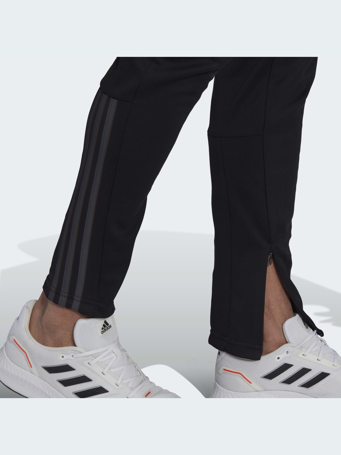 Повседневный костюм Adidas модель HI5401 Фото