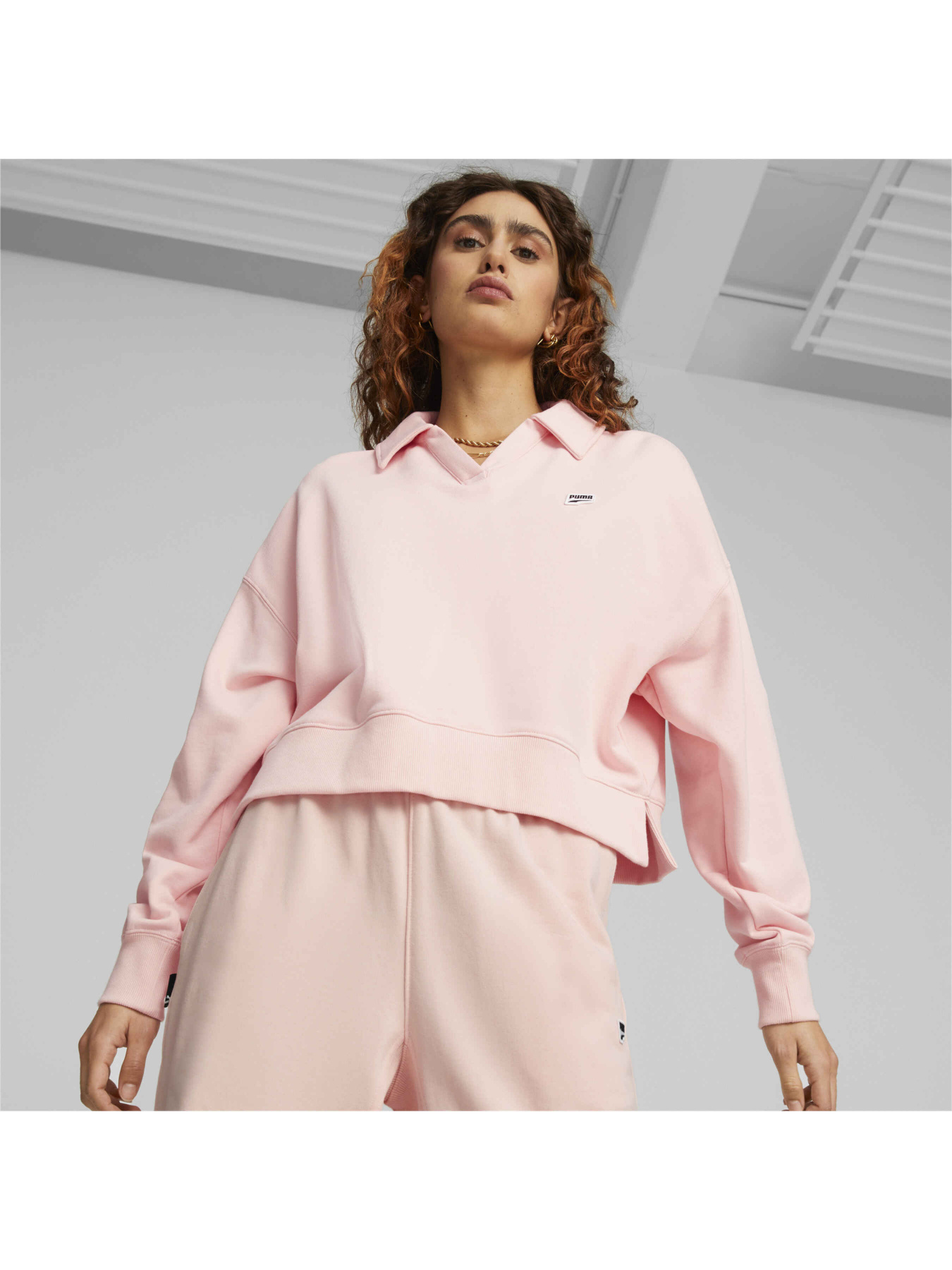 Свитшот PUMA Downtown Oversized Polo модель 538371 Фото