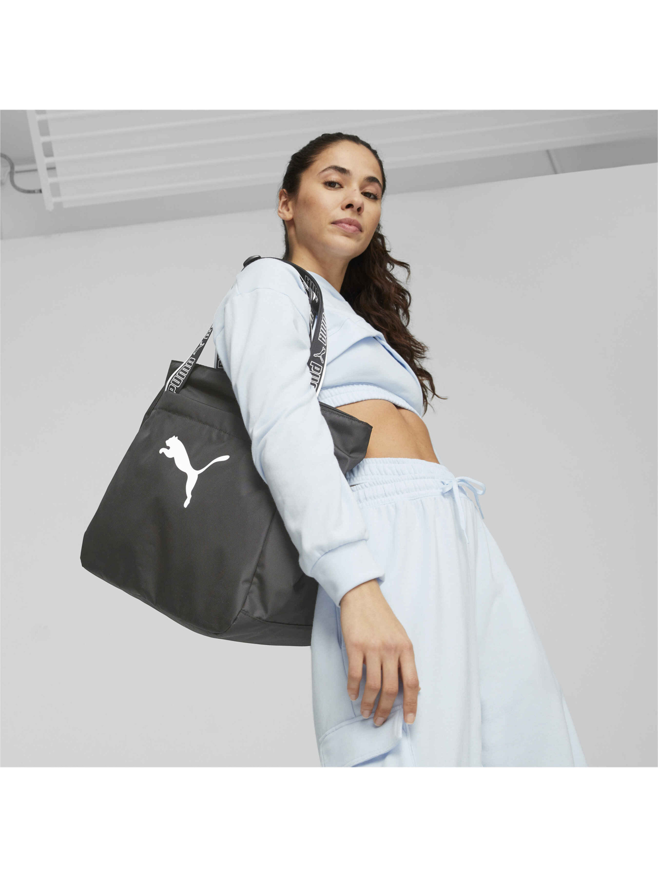 Сумки PUMA At Ess Tote Bag модель 090009 Фото
