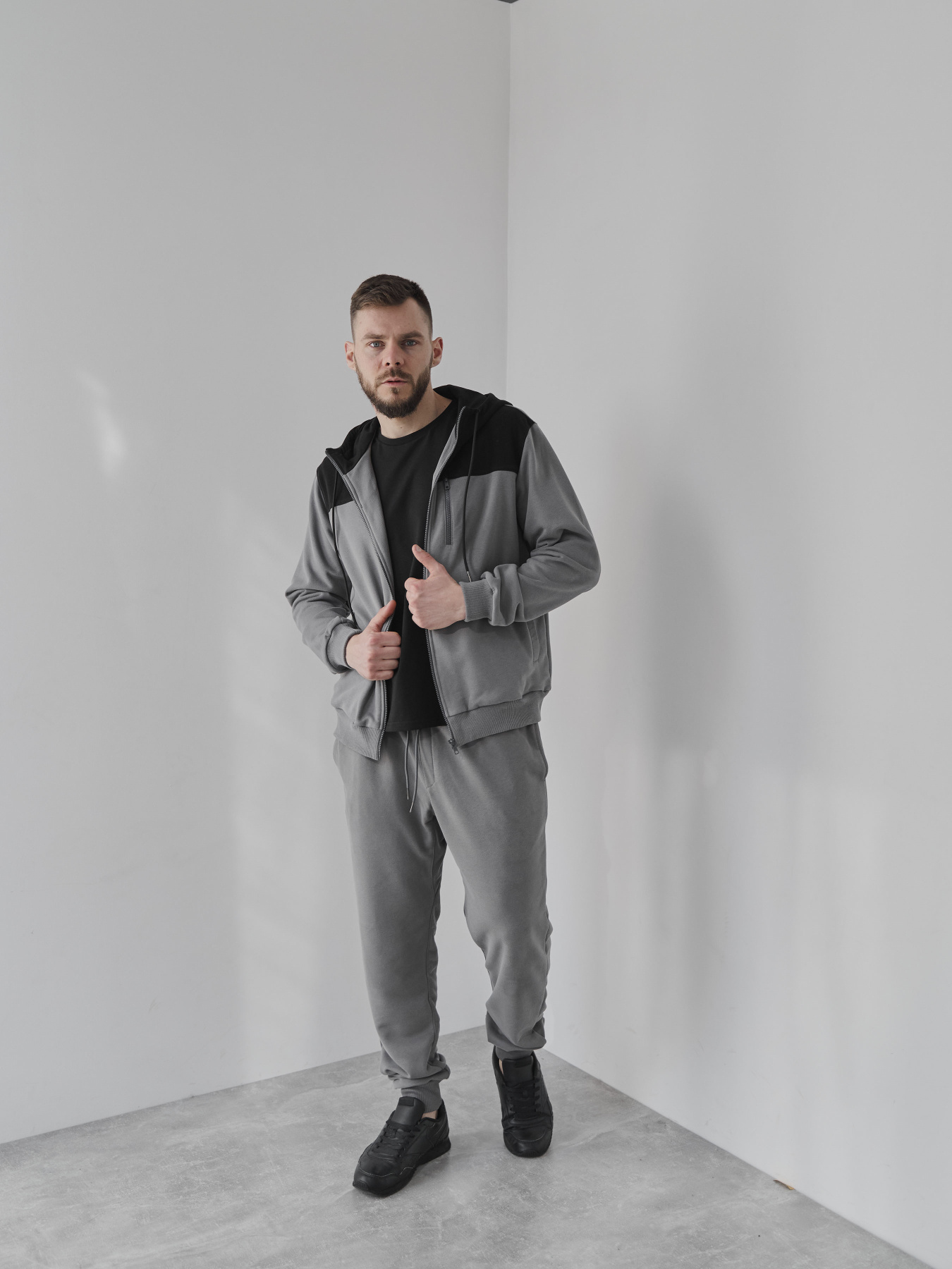 Спортивный костюм HANDY WEAR Club модель 3629 Фото