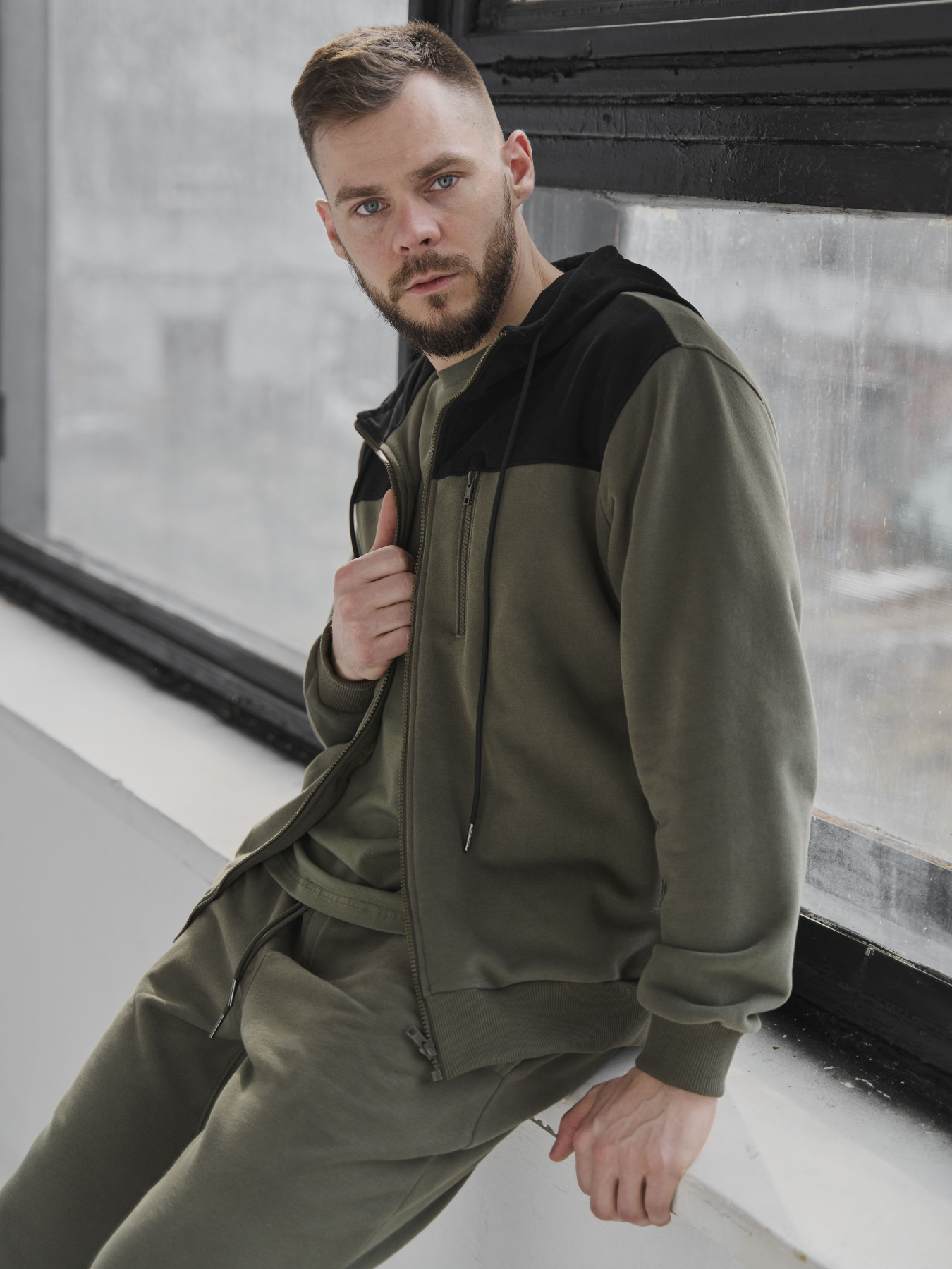 Спортивный костюм HANDY WEAR Club модель 3653 Фото