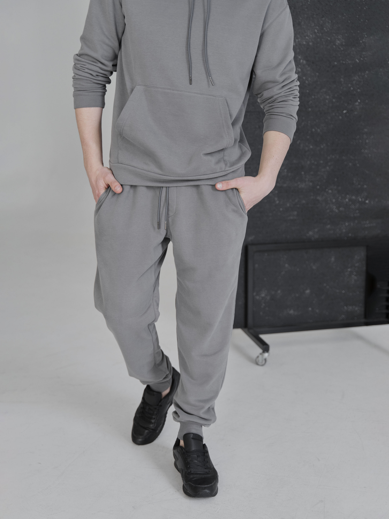 Спортивный костюм HANDY WEAR Hood модель 3529 Фото