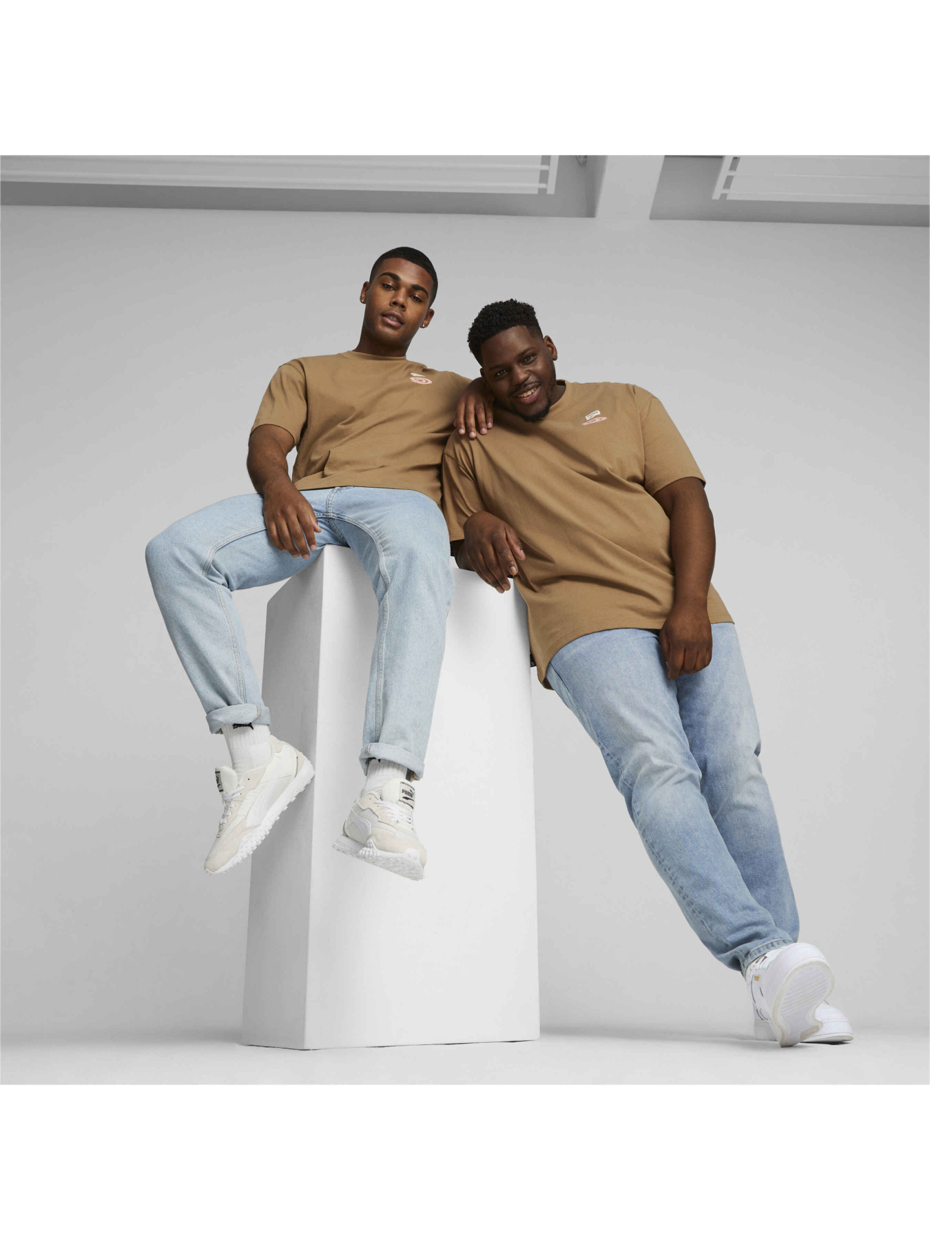 Футболка спортивная PUMA Downtown Graphic Tee модель 622984 Фото