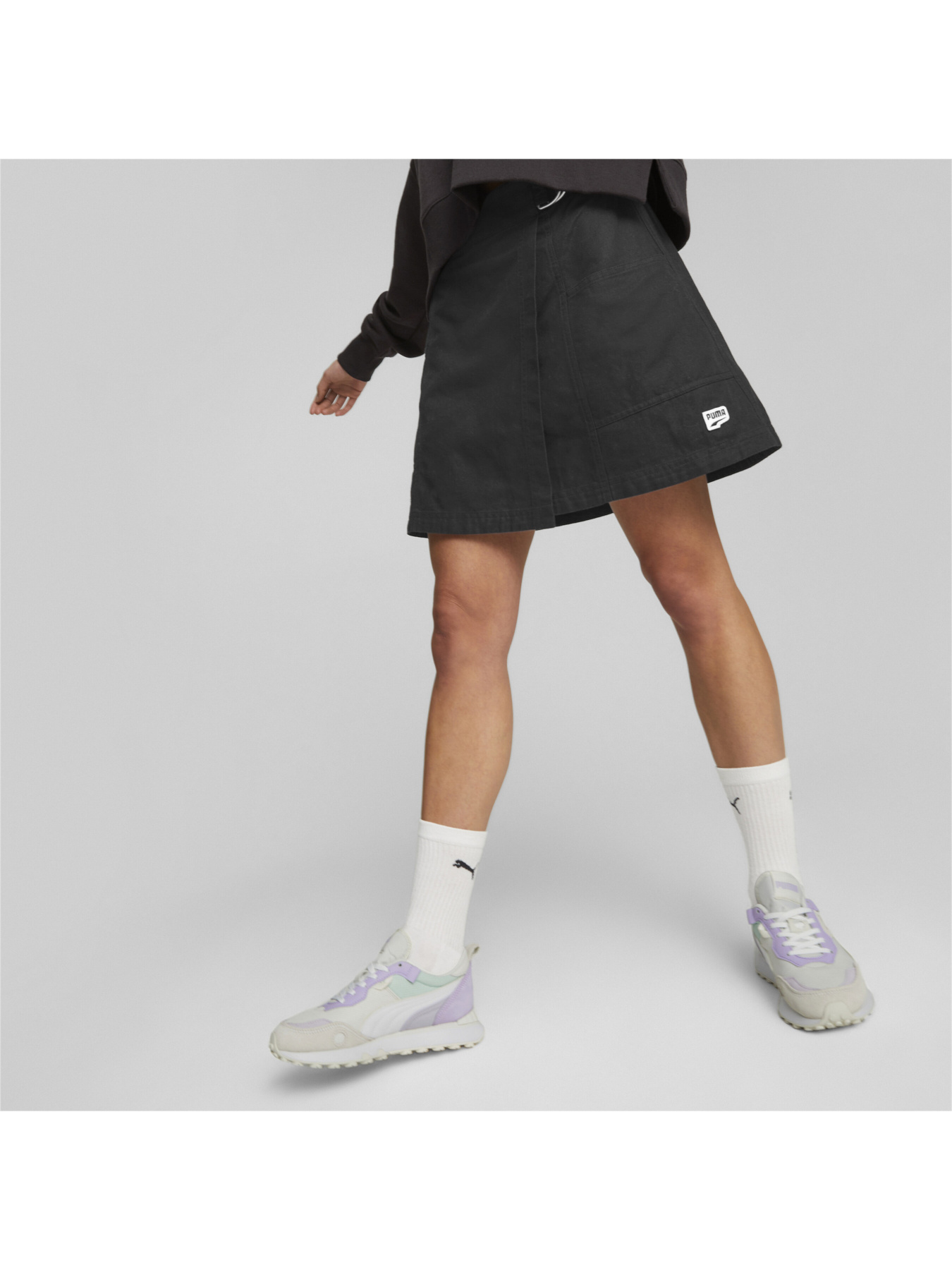 Юбка мини PUMA Downtown Skirt модель 538383 Фото