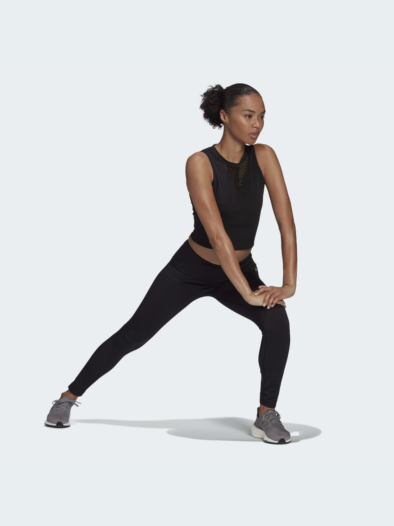 Спортивные леггинсы Adidas модель H57769 Фото