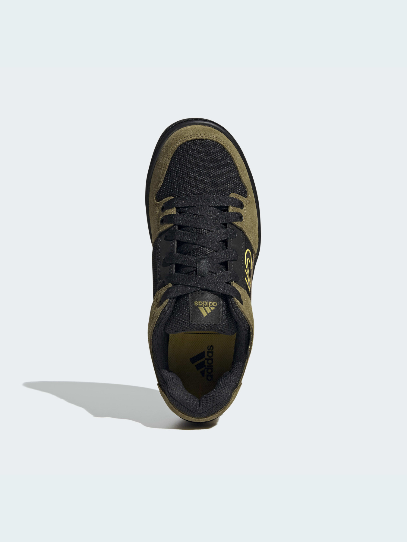 Кроссовки Adidas модель FW2841 Фото