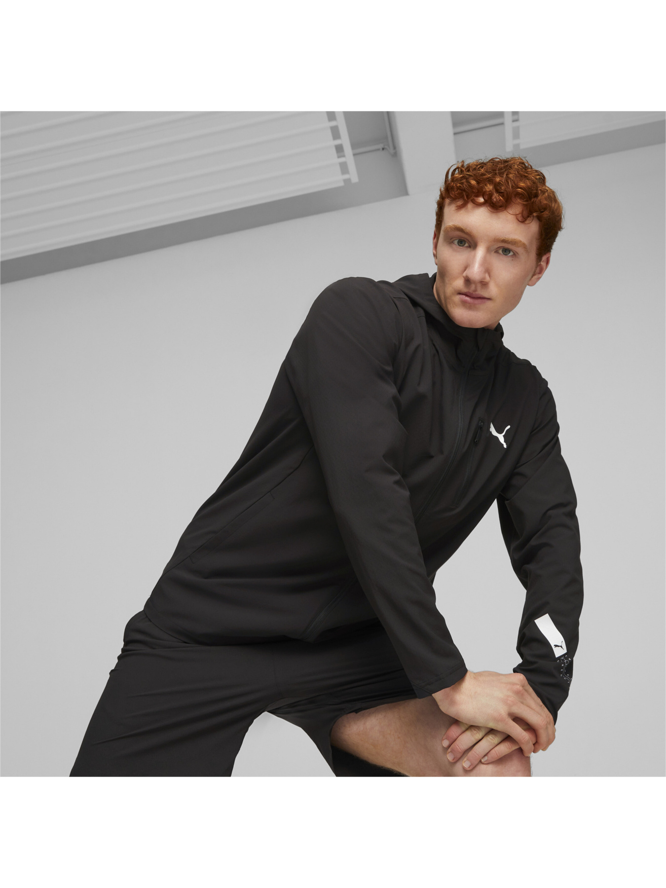 Вітровка PUMA Train Ultraweave Jacket модель 523134 Фото