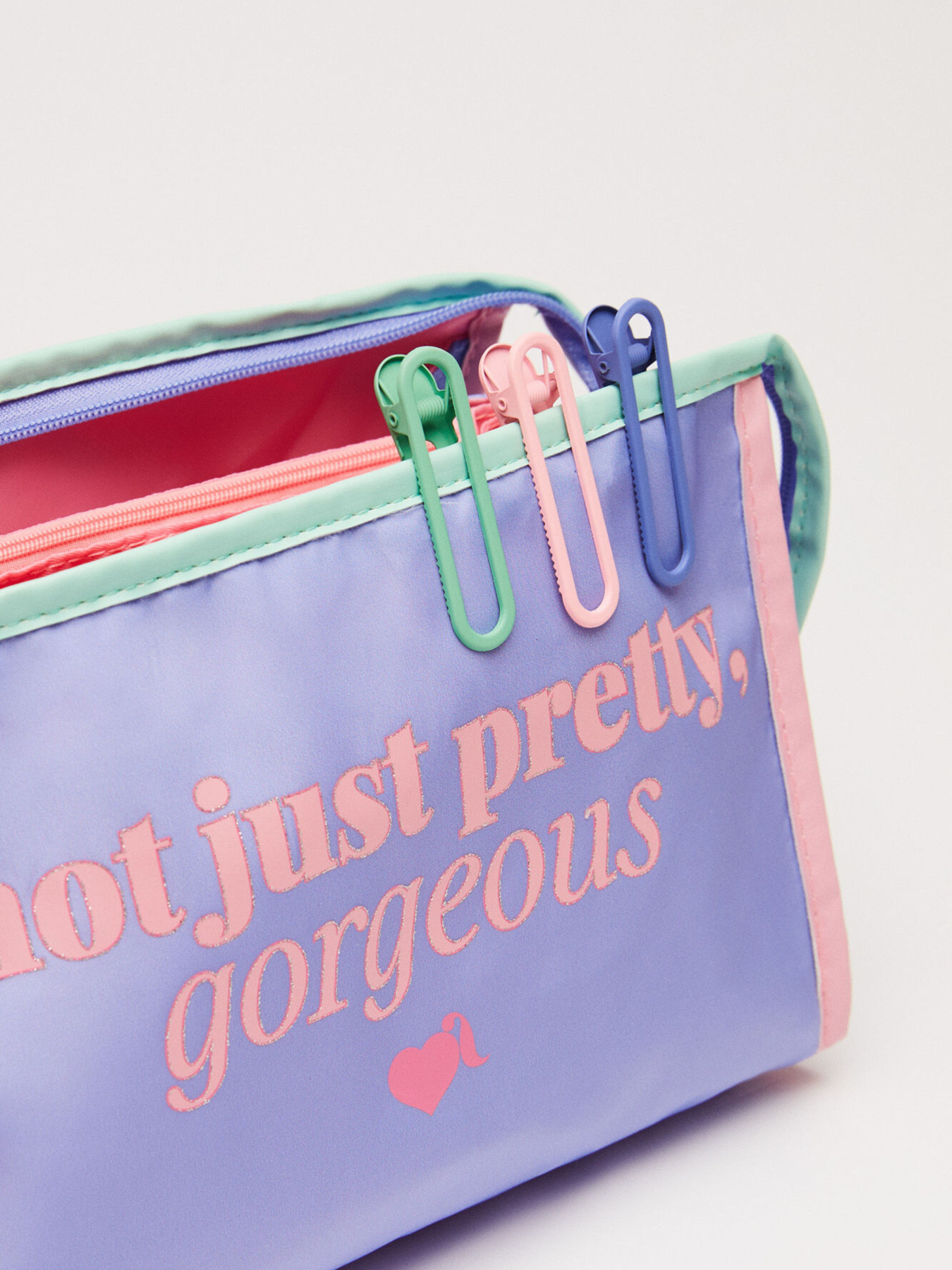 Большая косметичка La Vecina Rubia Women'secret модель 4846939-76 Фото