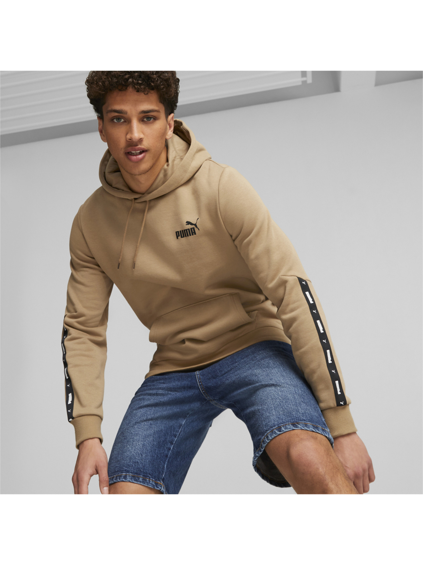 Худи PUMA Ess+ Tape Hoodie модель 849040 Фото