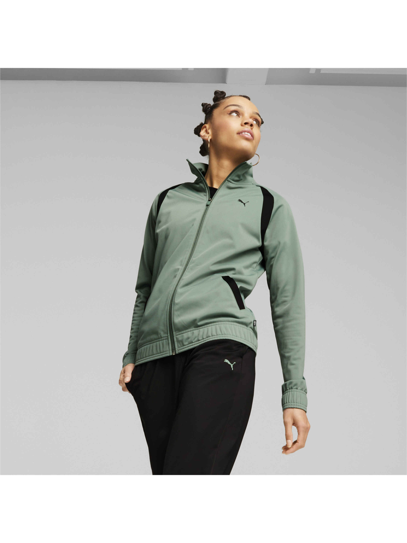 Спортивный костюм PUMA Classic Tricot Suit op модель 675234 Фото