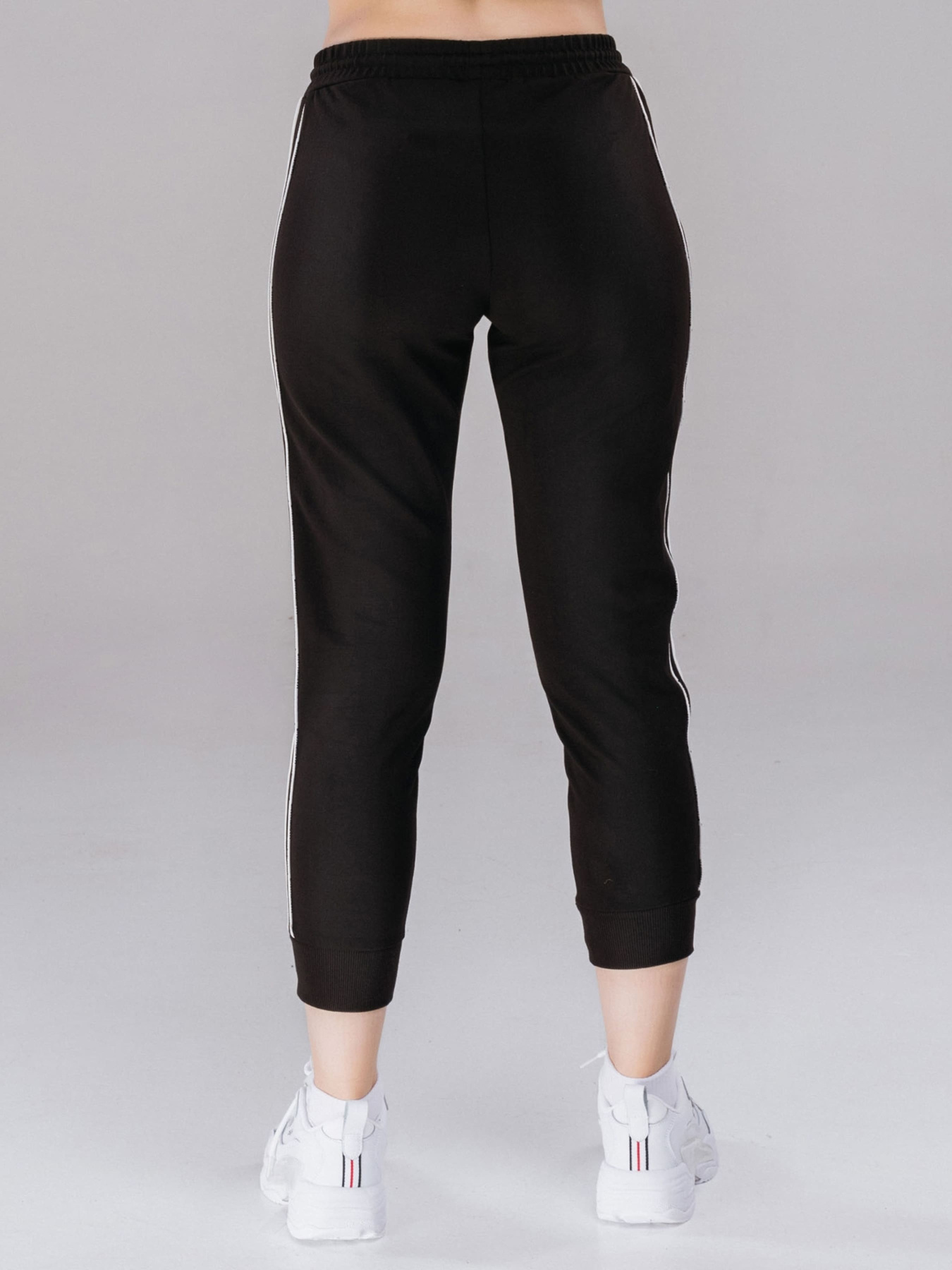 Штаны спортивные Peak модель FW303442-BLA Фото