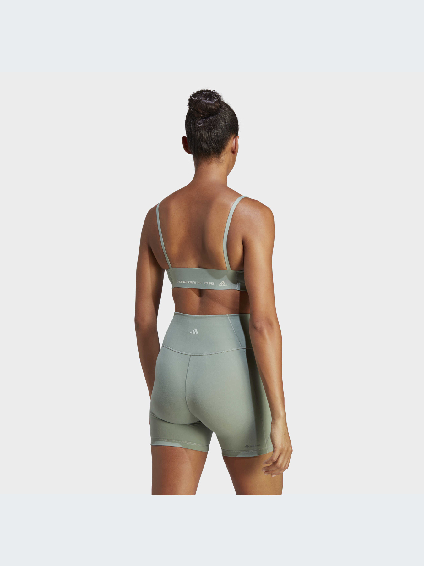 Топ спортивный Adidas Clima модель HR9679 Фото