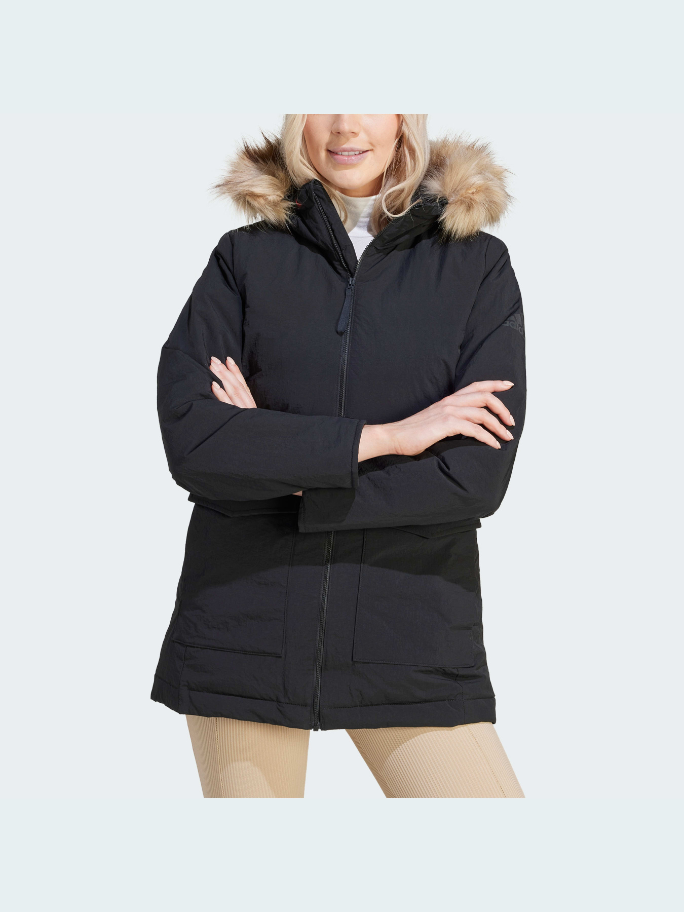 Зимняя куртка Adidas модель IJ8260 Фото