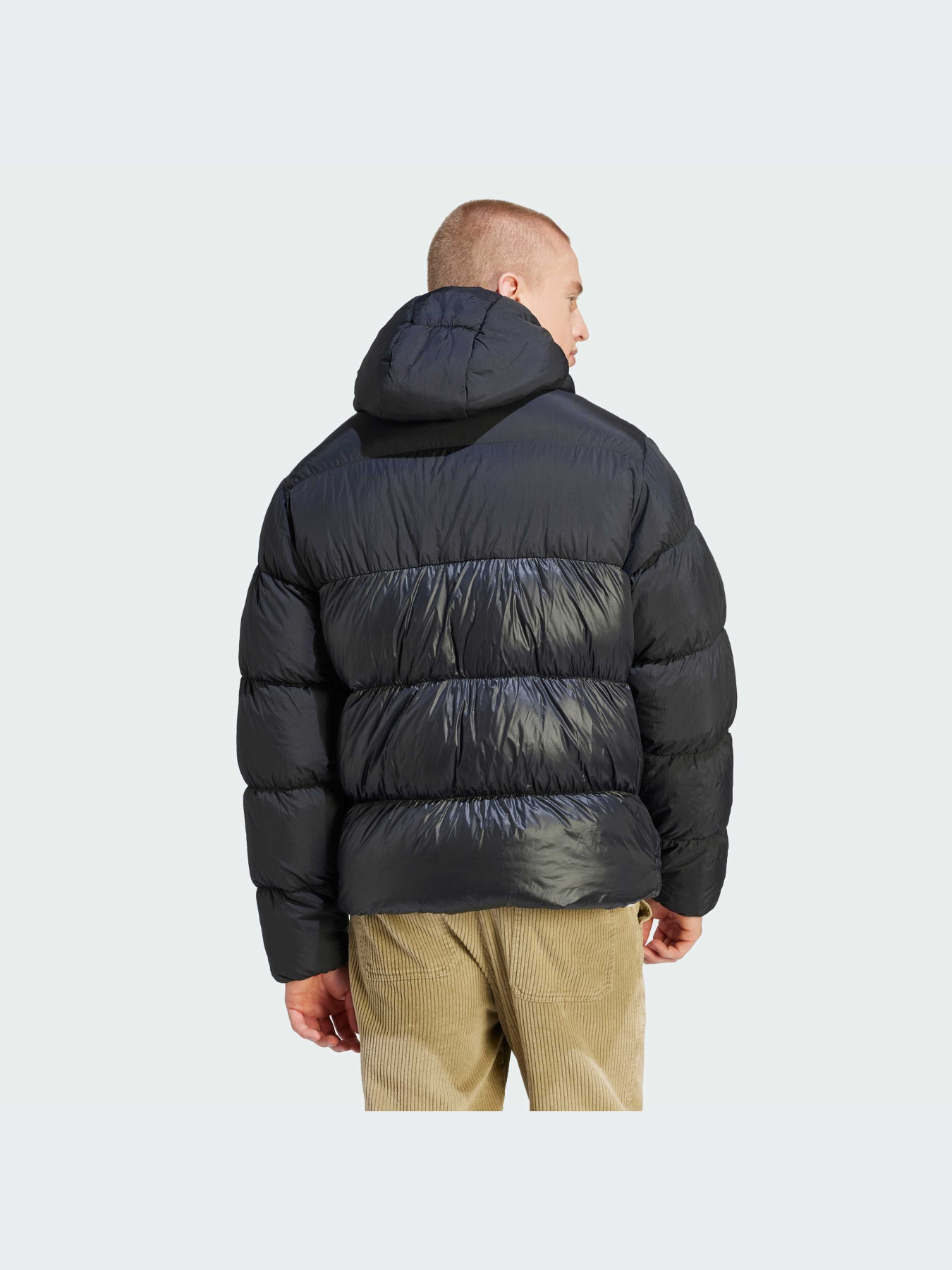 Зимняя куртка Adidas Adicolor модель IL2572 Зимняя куртка Adidas Adicolor модель IL2572 Фото