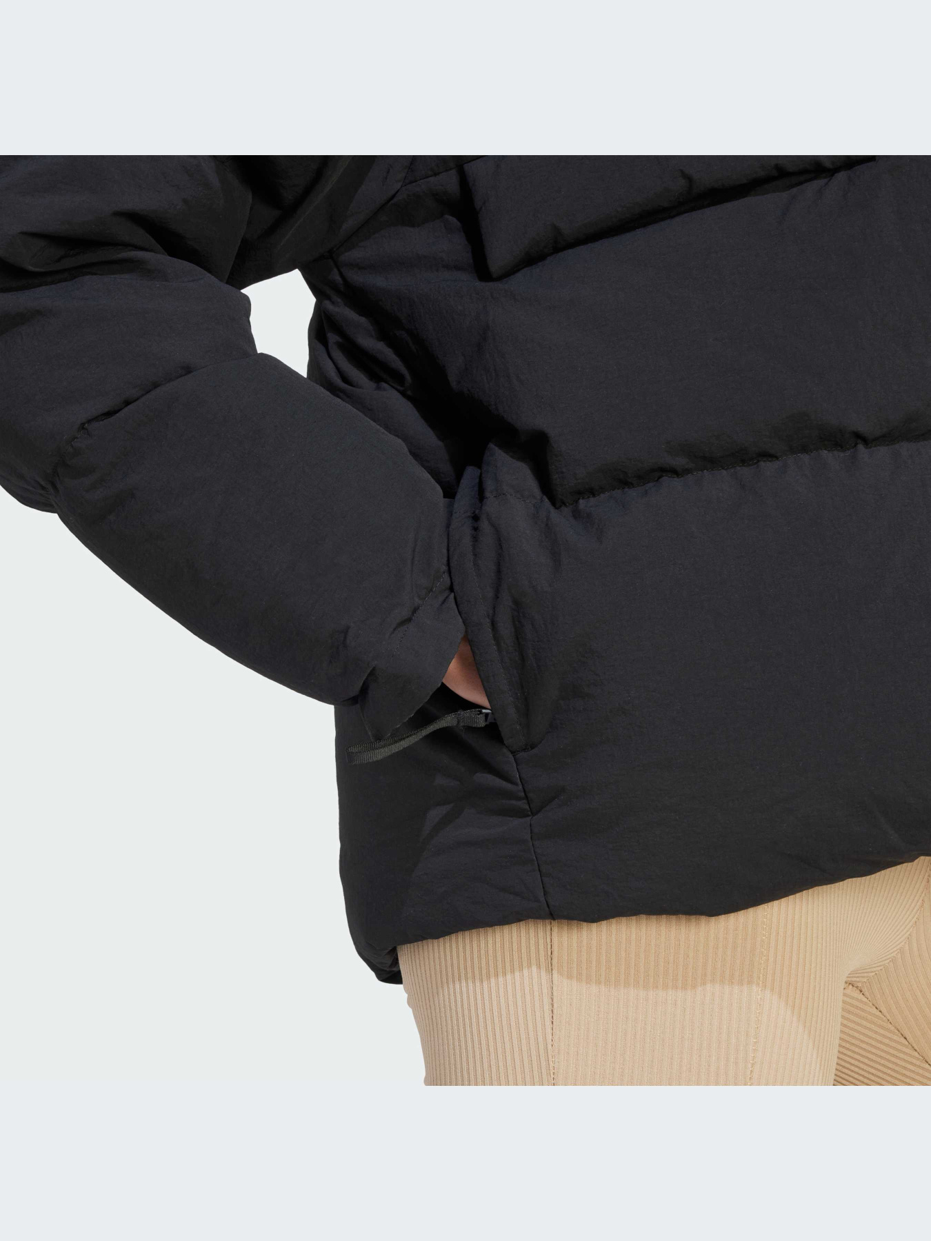 Пуховик Adidas модель IK3166 Пуховик Adidas модель IK3166 Фото