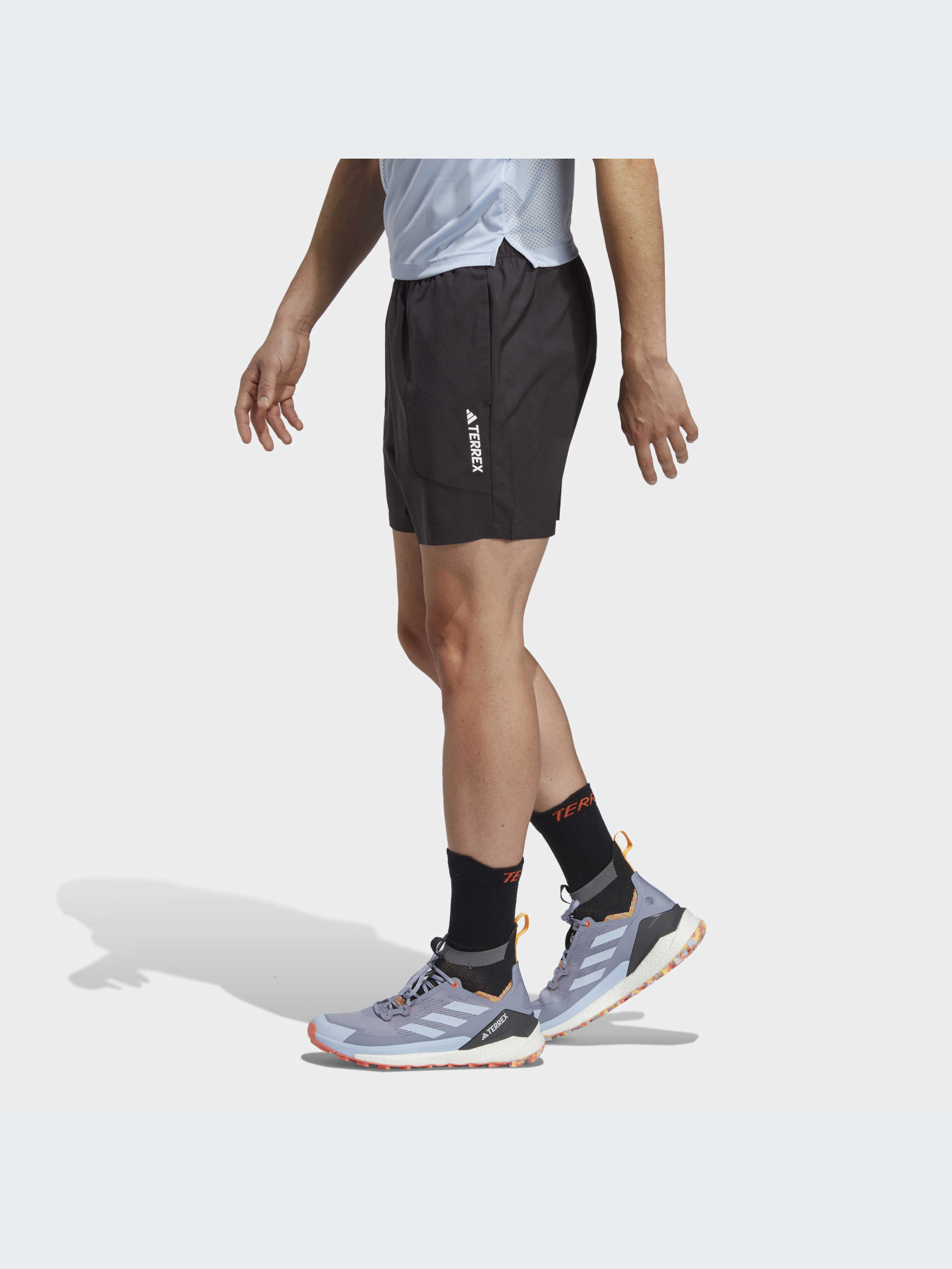 Шорты спортивные Adidas модель HM4013 Фото