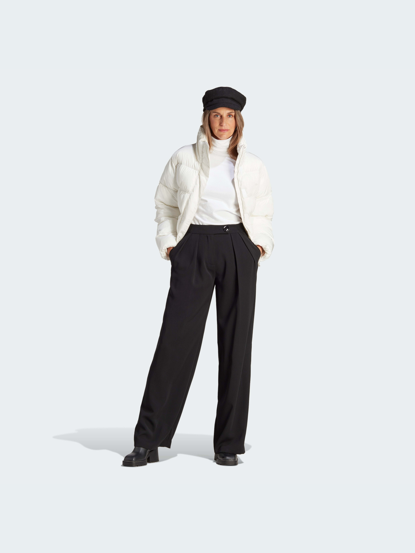 Демисезонная куртка Adidas модель IJ8236 Фото